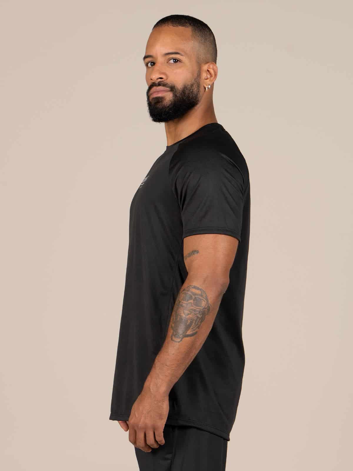 camiseta hombre active berlin negra - miniatura 2