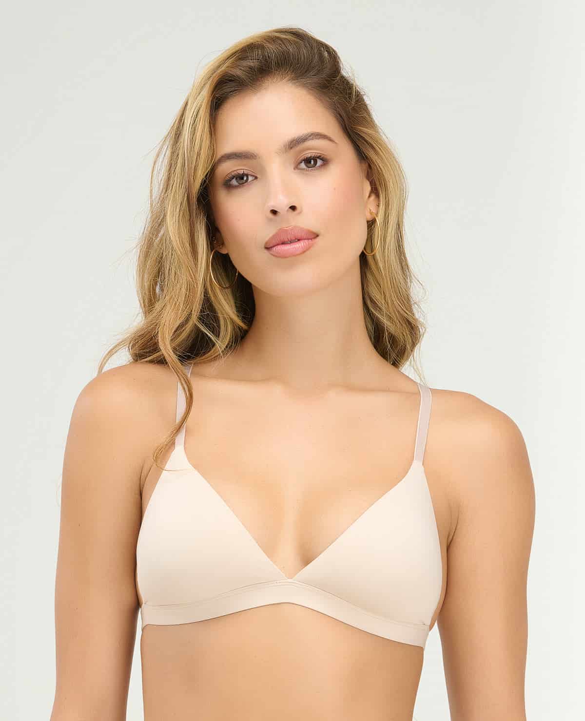 Brasier Triangular | Escote Profundo | Copas Suaves - miniatura 2