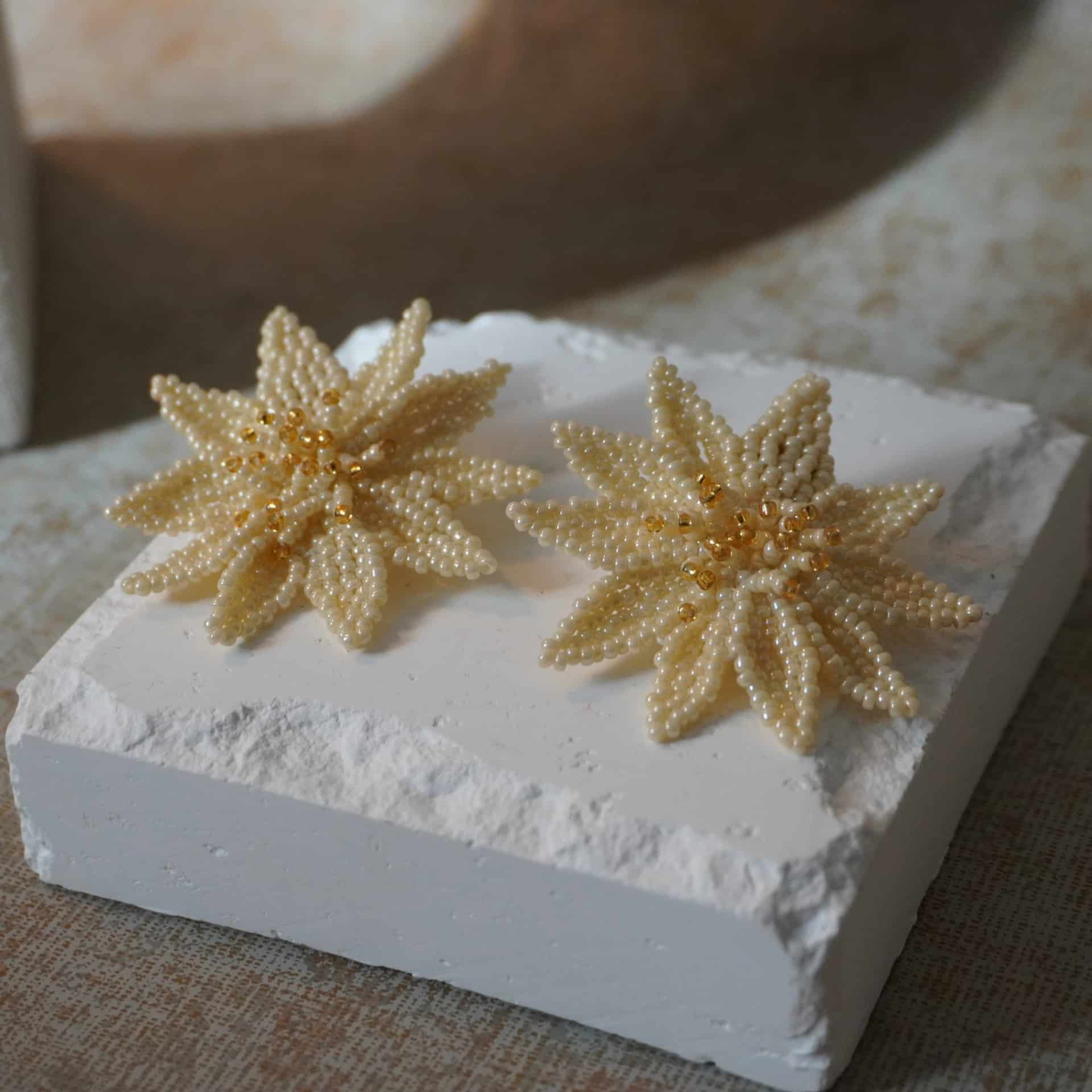 Light of Petals Earrings - miniatura 1