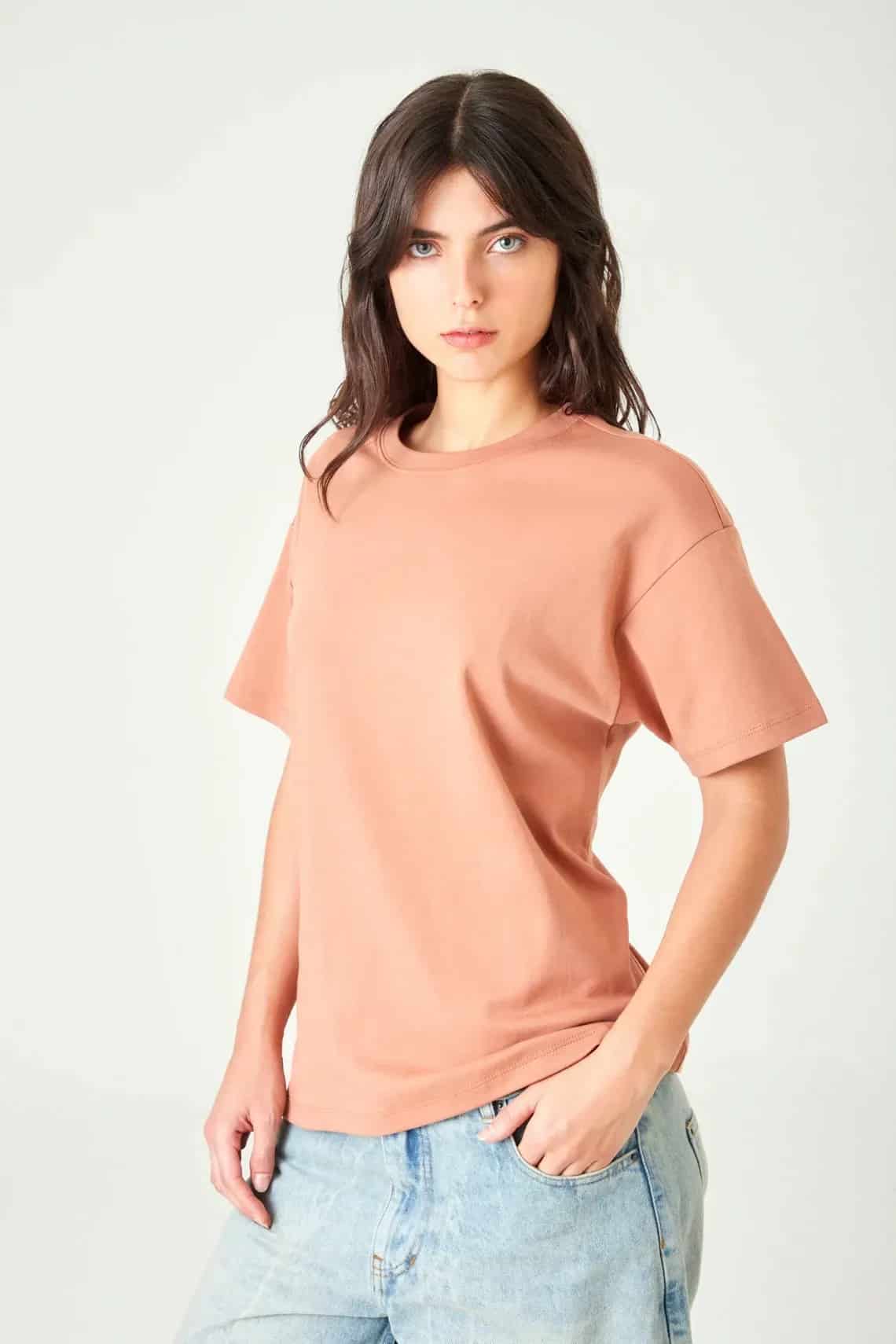 Camiseta relaxed fit manga corta en terracota para mujer - miniatura 3