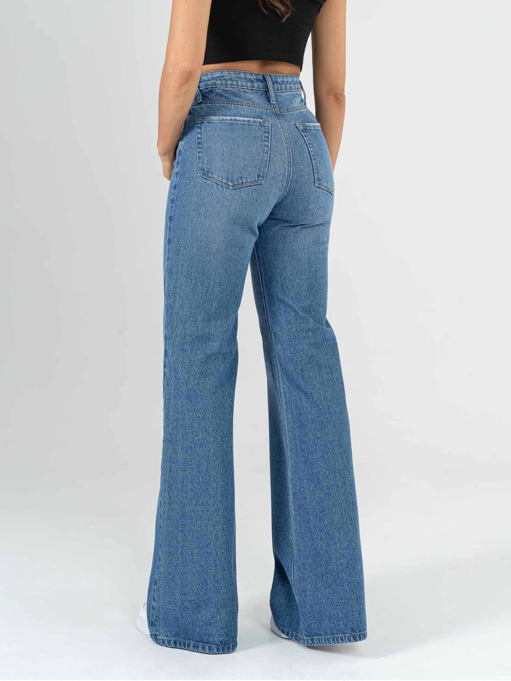 Ref: 064236 Jean Mom Flare, rígido, tiro alto, tono azul medio, diseño cinco bolsillos. - miniatura 2