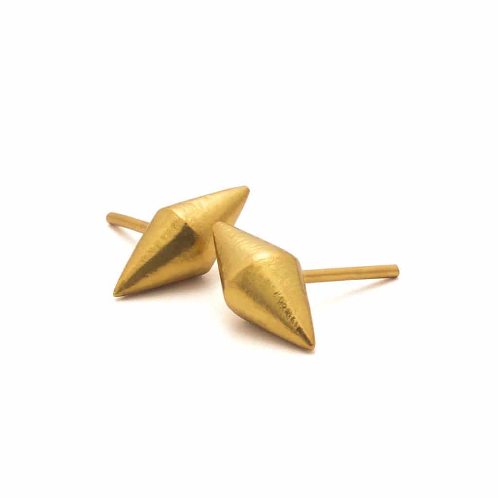 Aretes 2 conos medianos unidos - miniatura 1