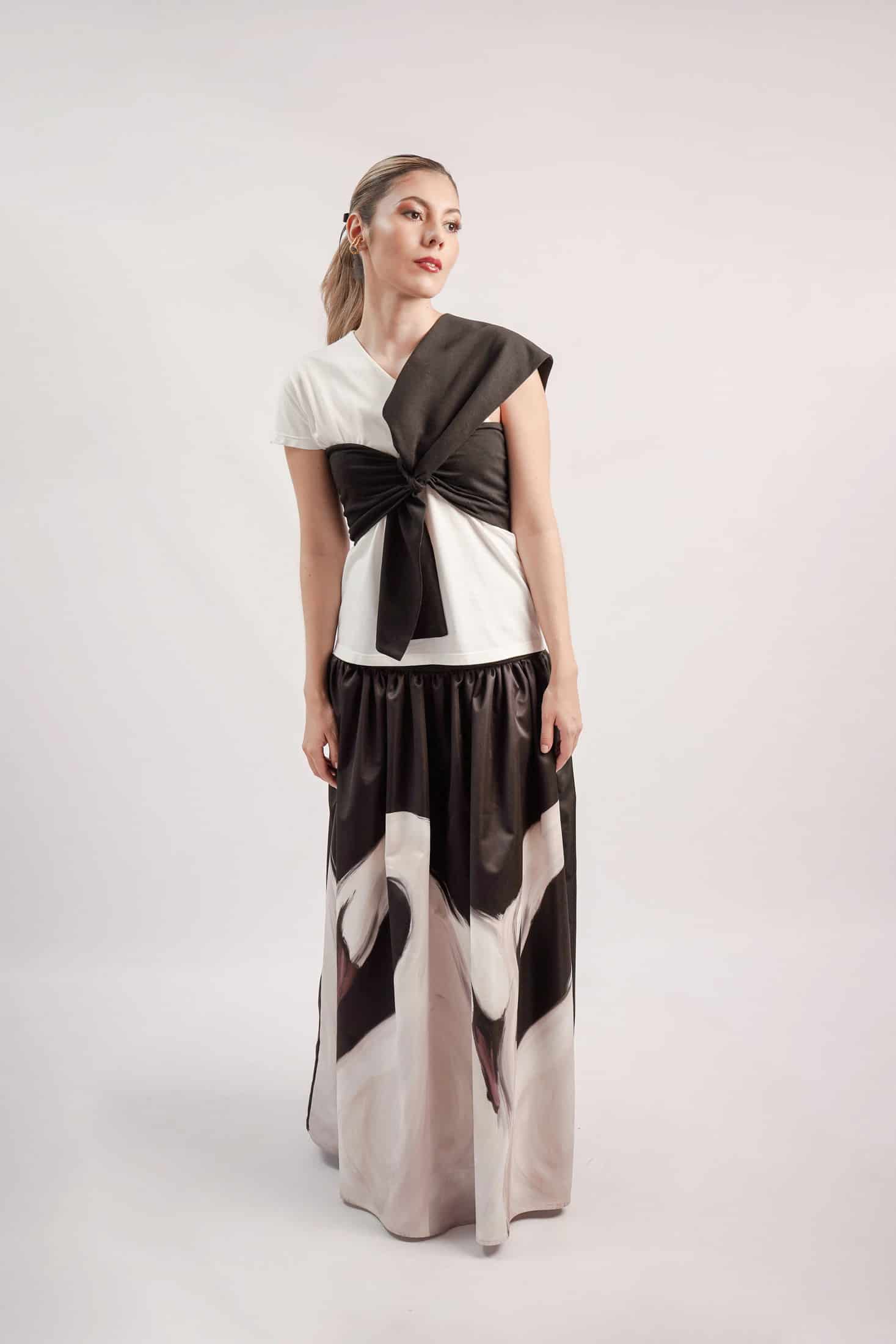 T-SHIRT BOW BLACK AND WHITE - miniatura 5