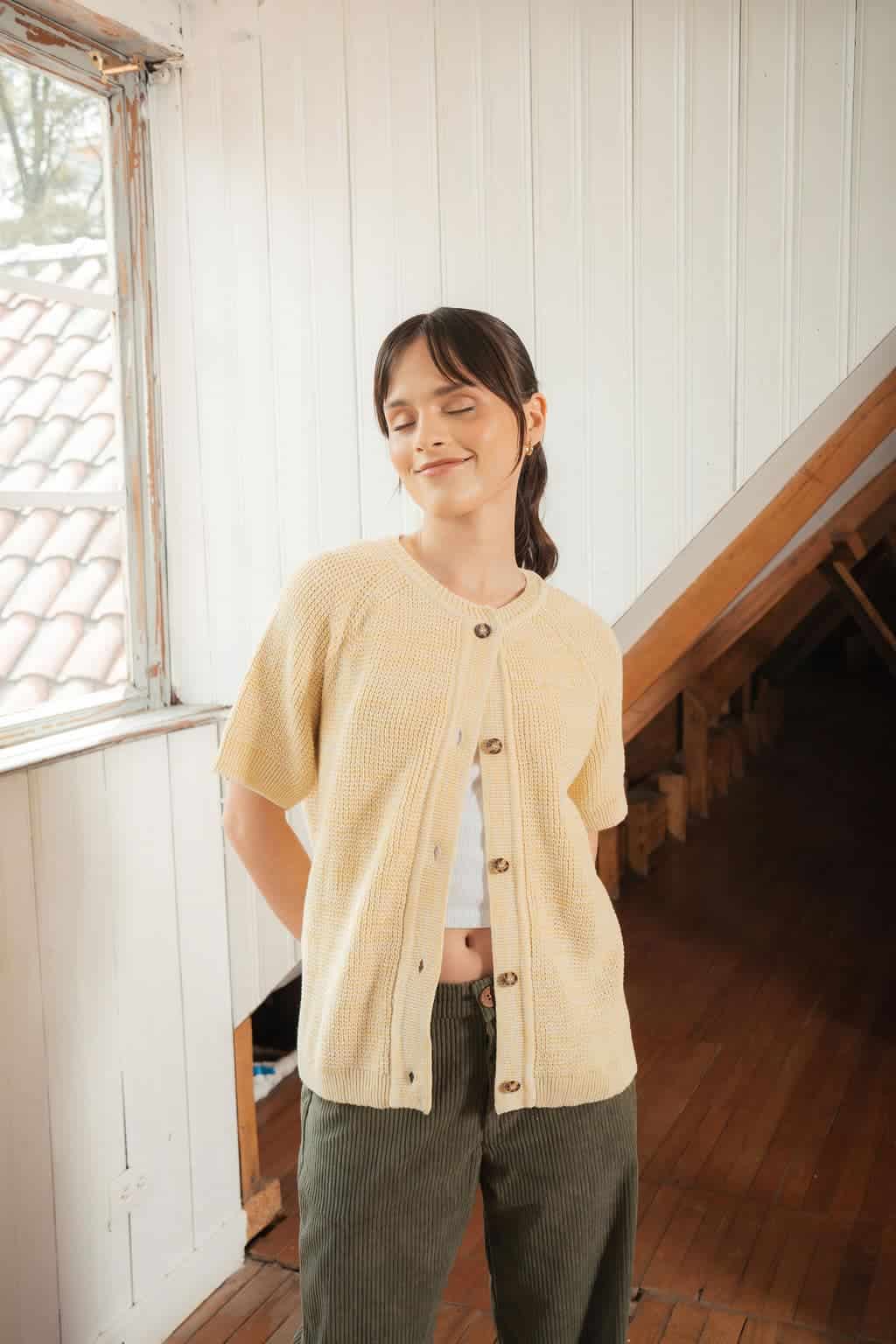 Saco manga corta cardigan perlado amarillo - miniatura 1