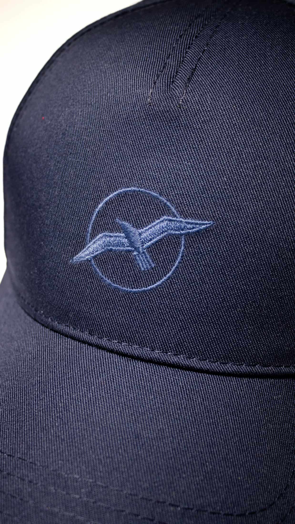 GORRA AZUL OSCURA PARA HOMBRE - miniatura 2