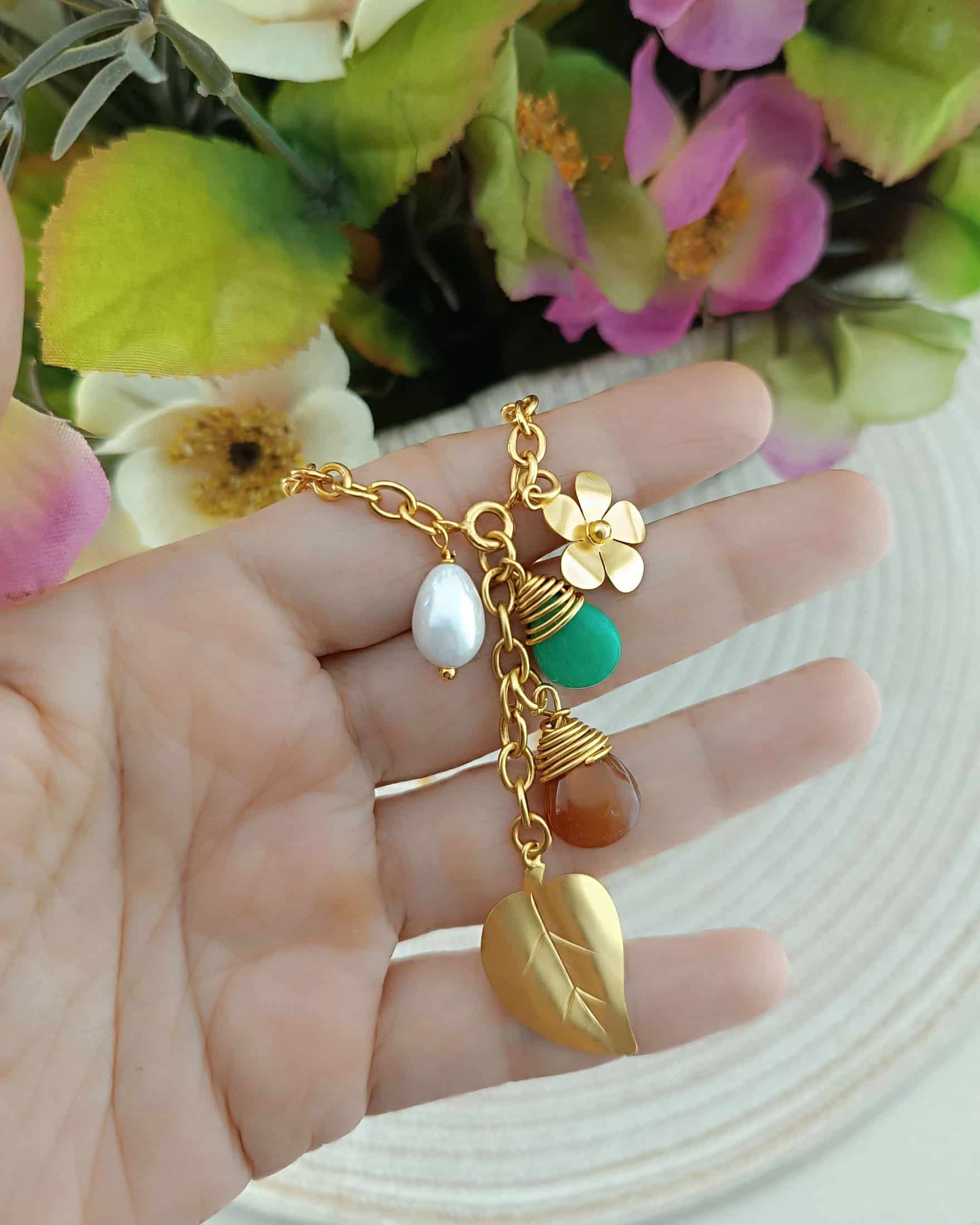 Cadena medianas  y dijes con ágatas Mary - miniatura 3