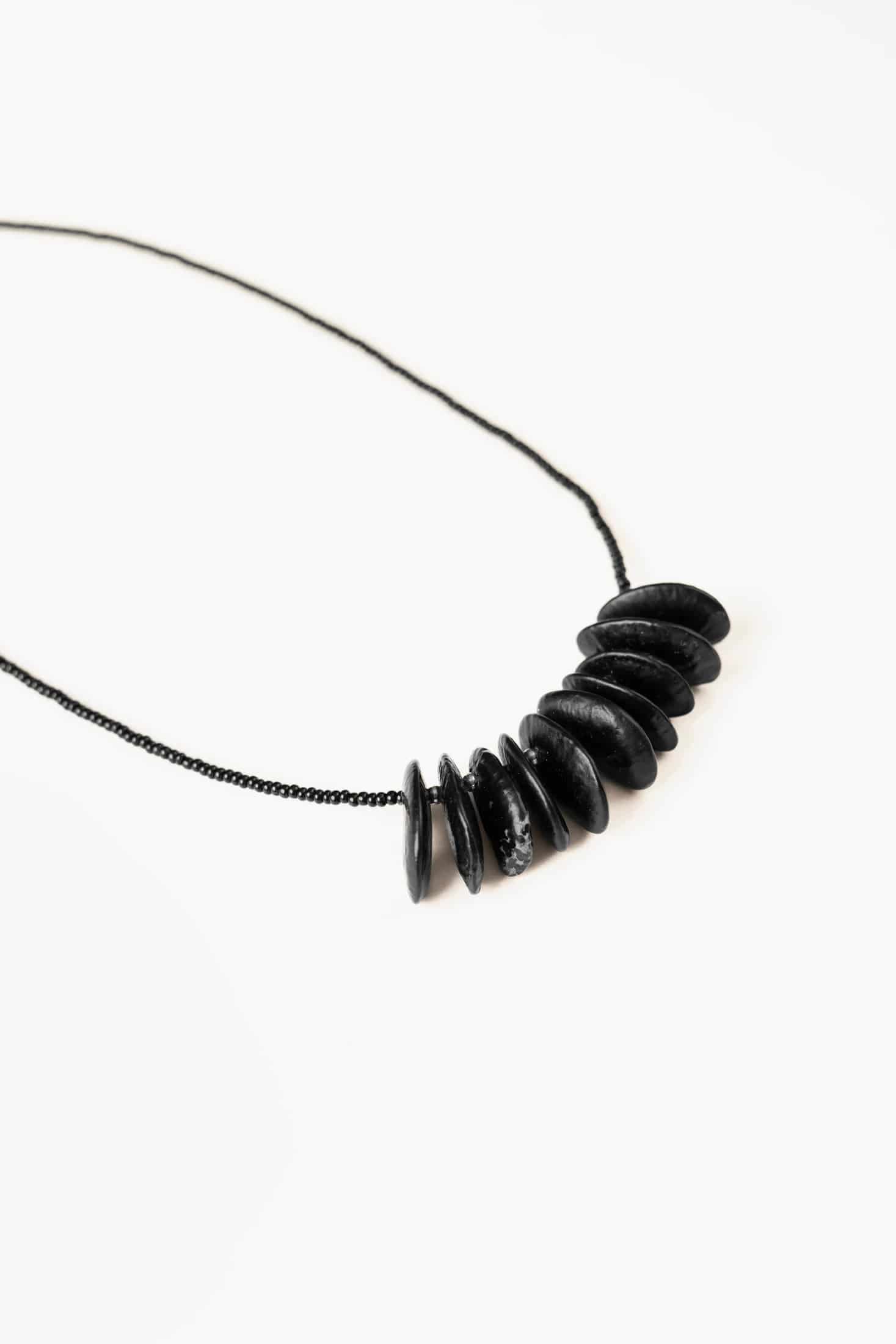 Collar Arado Frijol Negro - miniatura 2