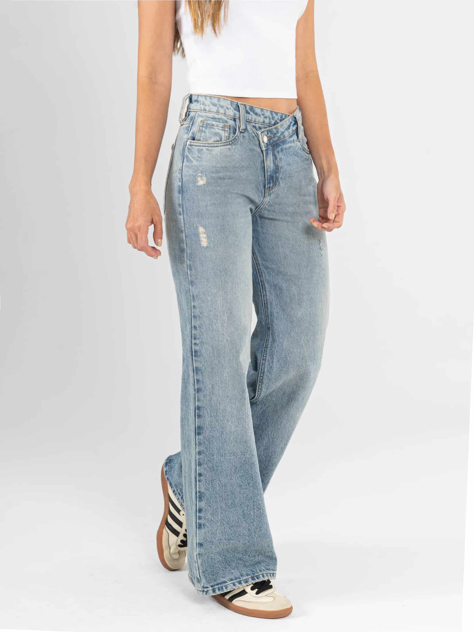 Ref: 066414 Jean Mom Flare, rígido, tiro alto, tono azul medio, detalle en pretina. - miniatura 3