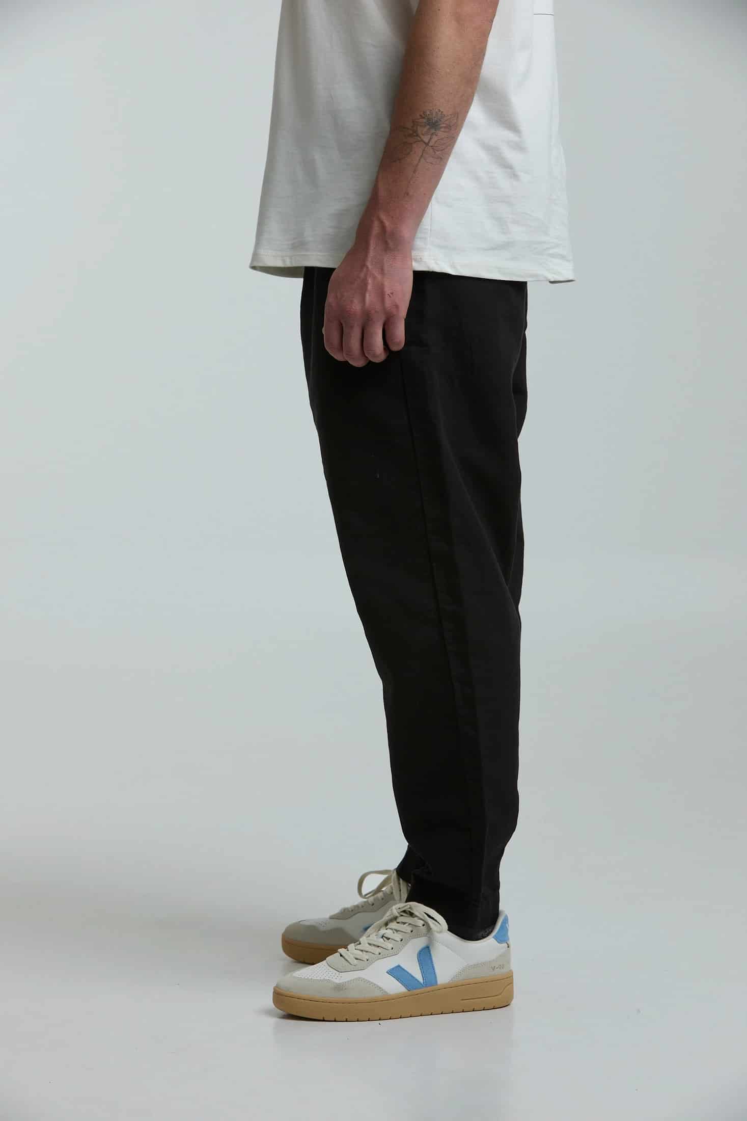 Pantalón Carrot Negro - miniatura 4