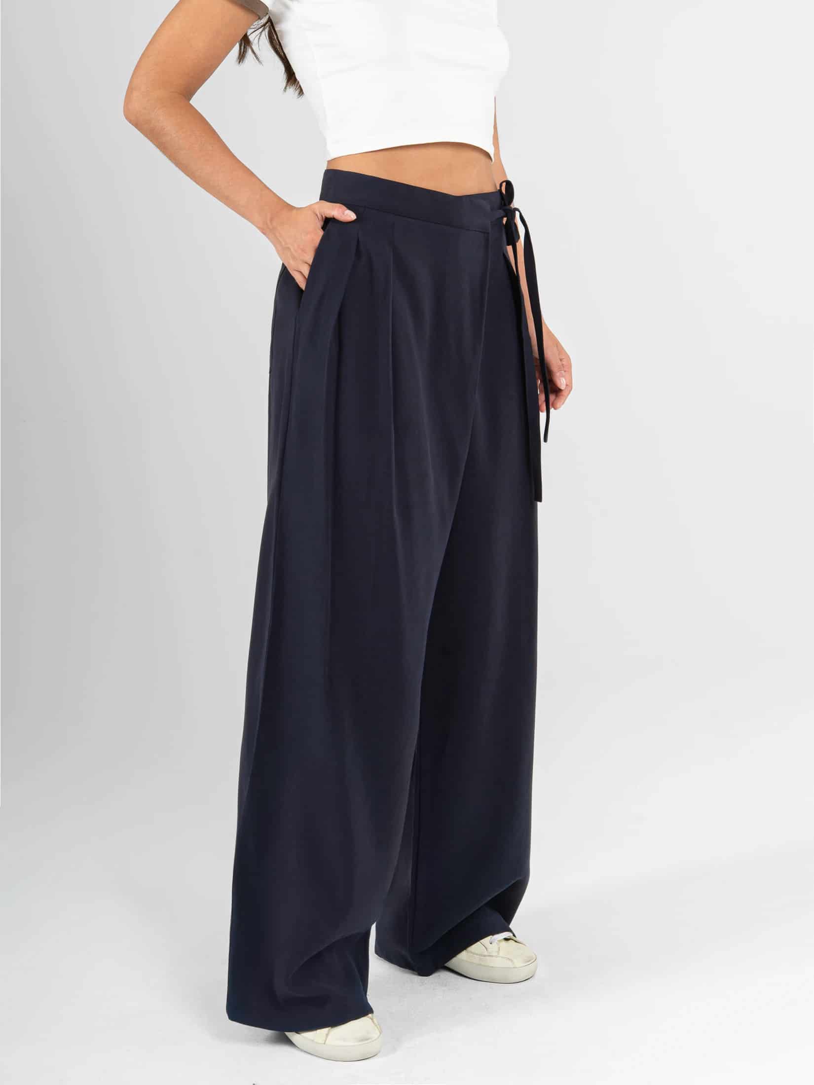 Ref: 0620576 Pantalón palazzo, tejido plano liviano, detalle delantero, tono azul oscuro - miniatura 3