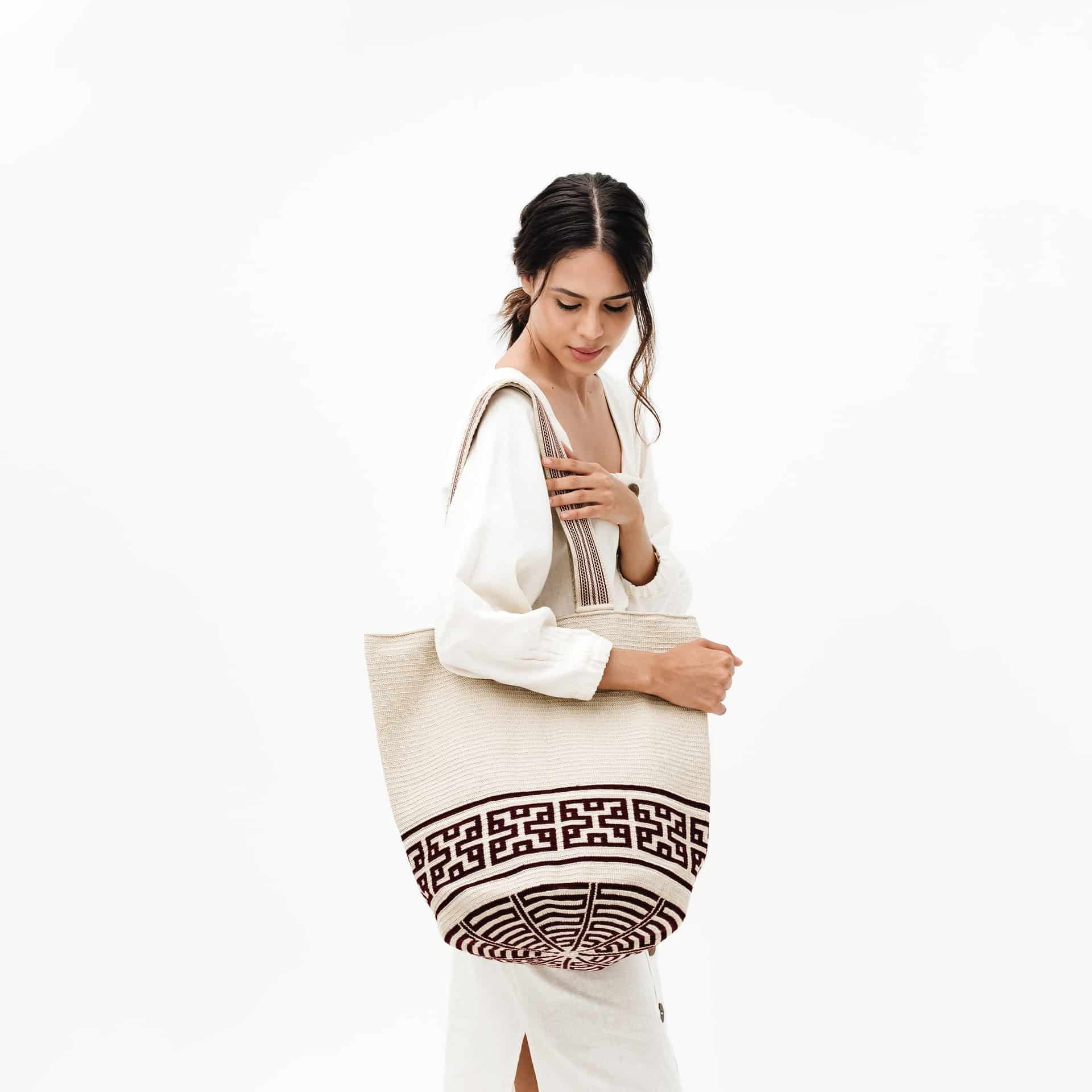 Maxi Bolso Wayuu Beige/Vinotinto - miniatura 2