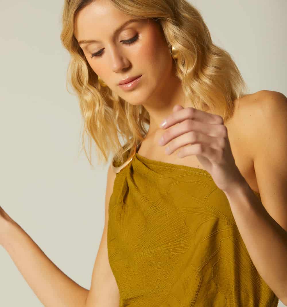 Blusa solo hombro con insumo - miniatura 2