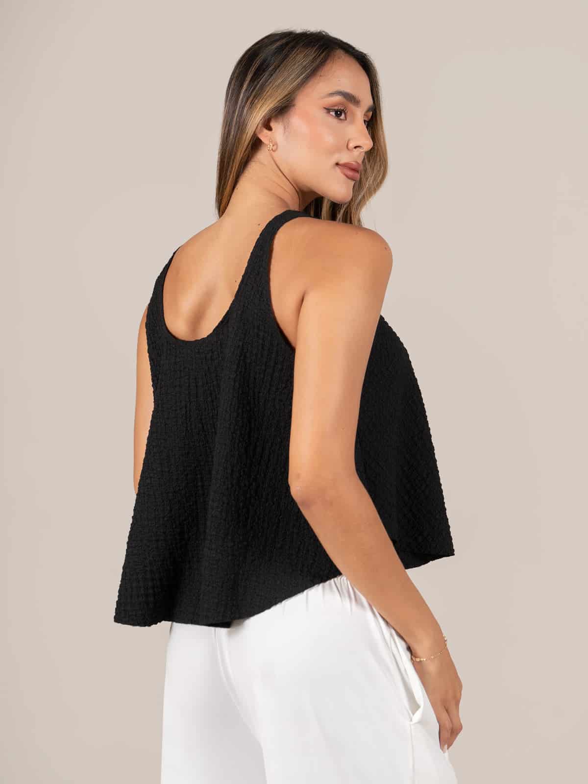 Blusa Leyva Negra - miniatura 2
