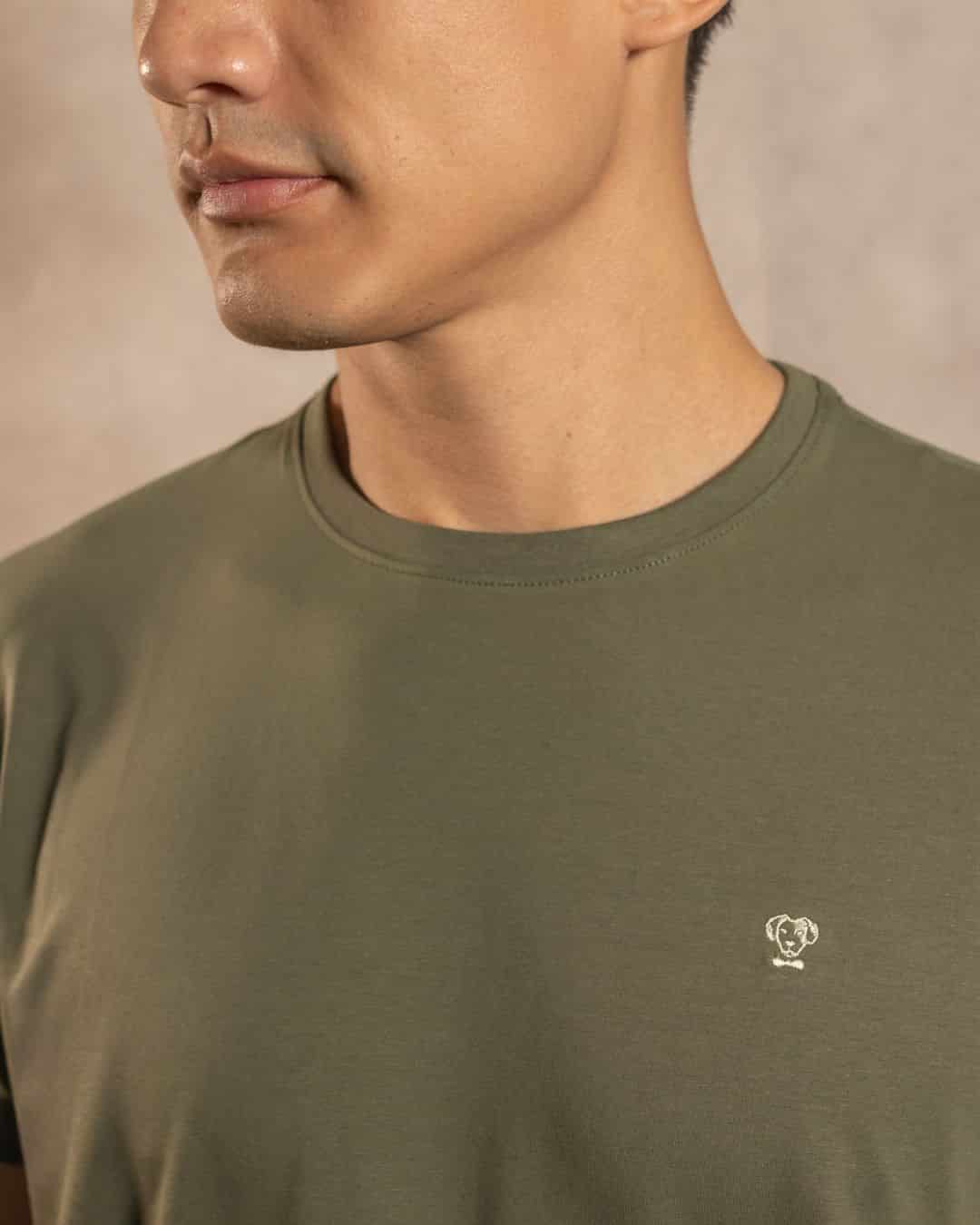 Camiseta Antimanchas Verde Militar - Talla Regular - miniatura 2