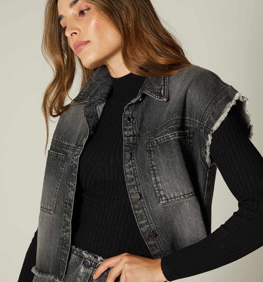 Blusa sisa camisera corta, con destroyer - miniatura 2