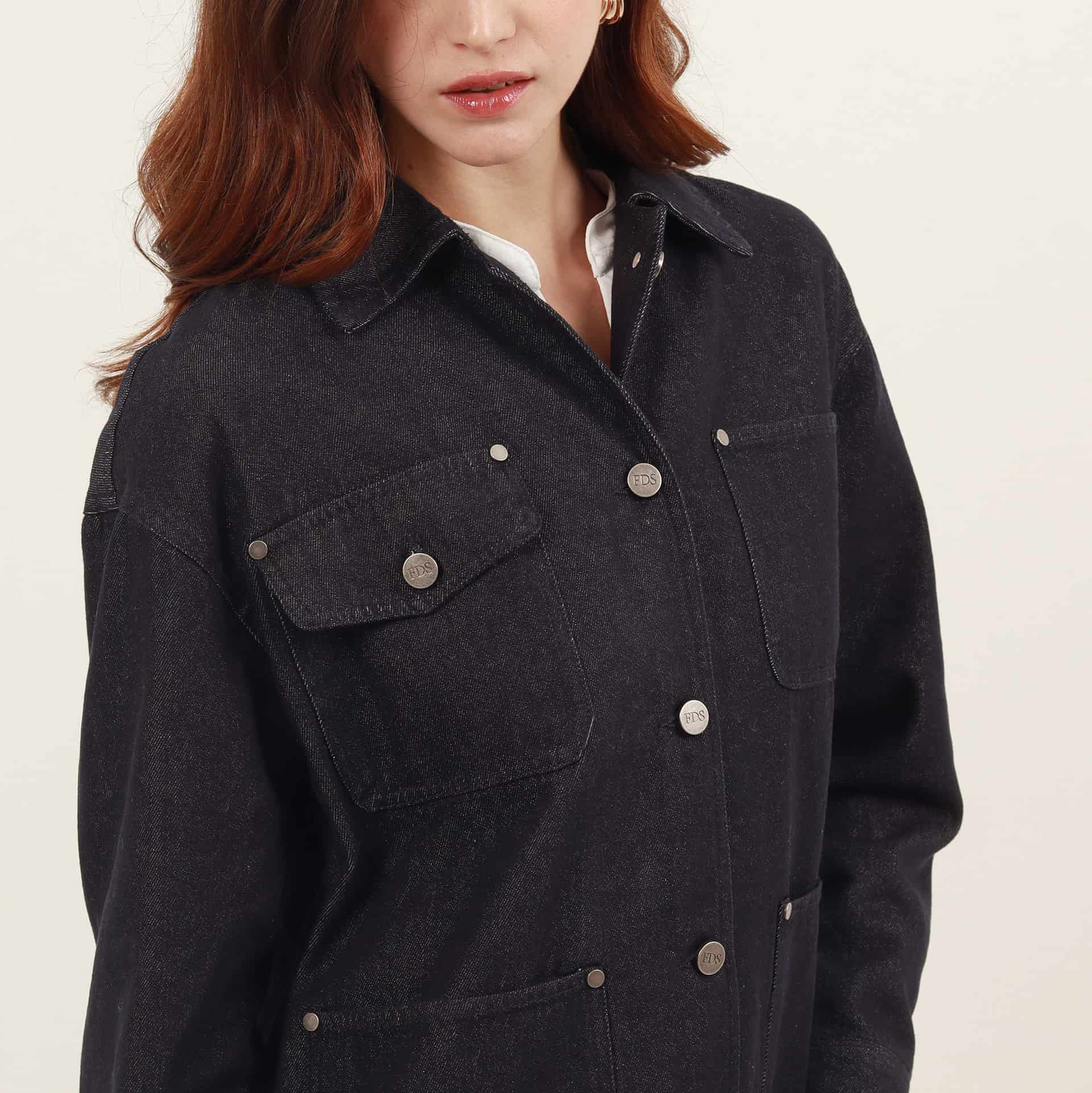 Chaqueta acolchada con capucha y ajuste en cintura - miniatura 16