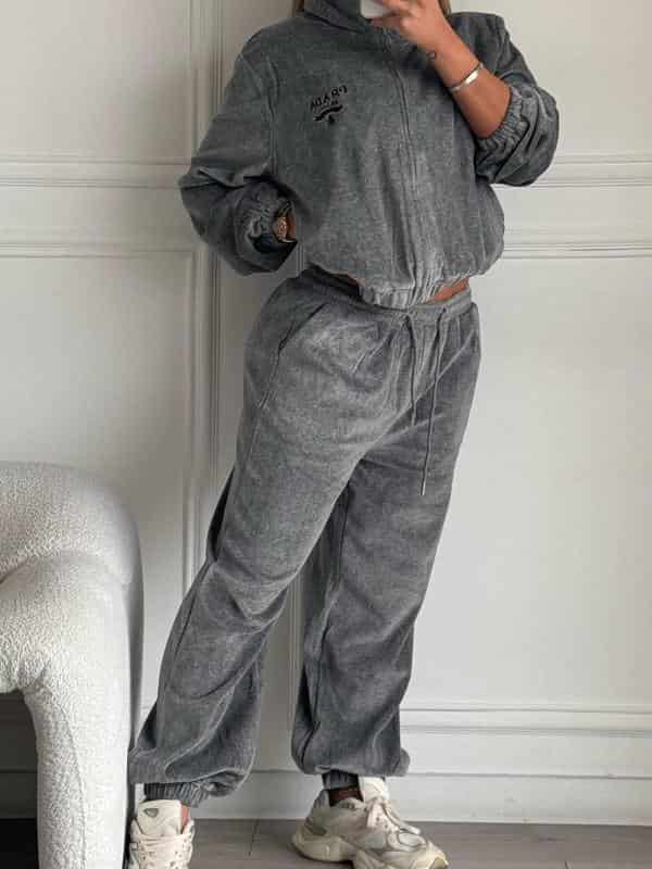 CONJUNTO PRADA GRIS TELA TOALLA - miniatura 2