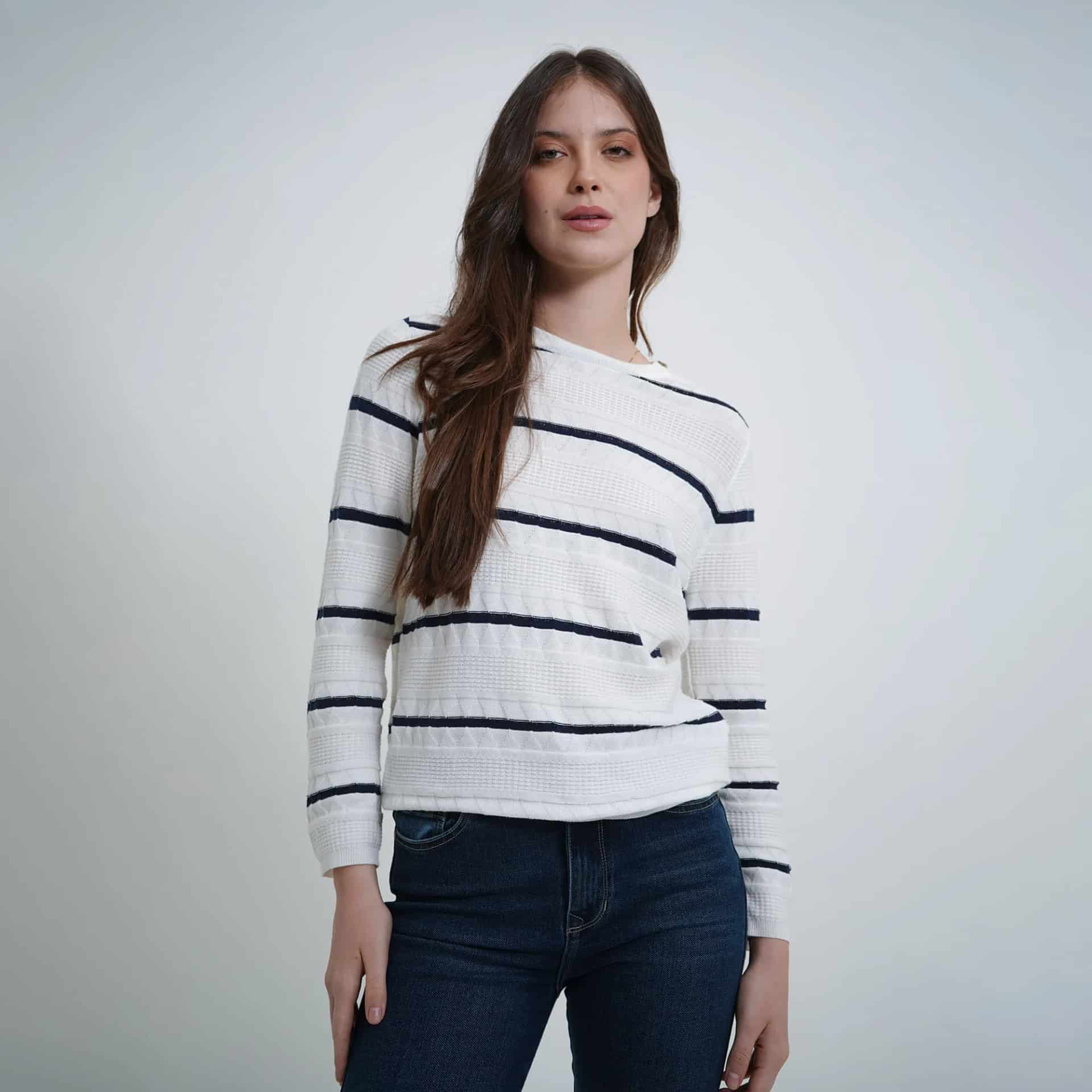 Sweater Cuello Redondo Manga Larga - miniatura 2