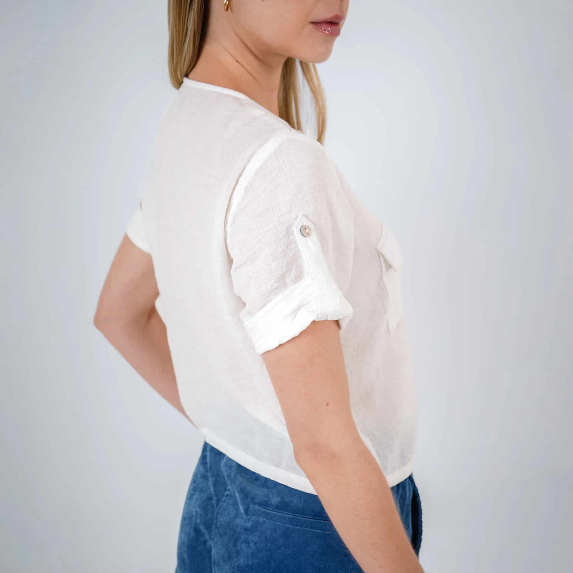 Blusa abierta escote redondo manga corta con charreteras - miniatura 3