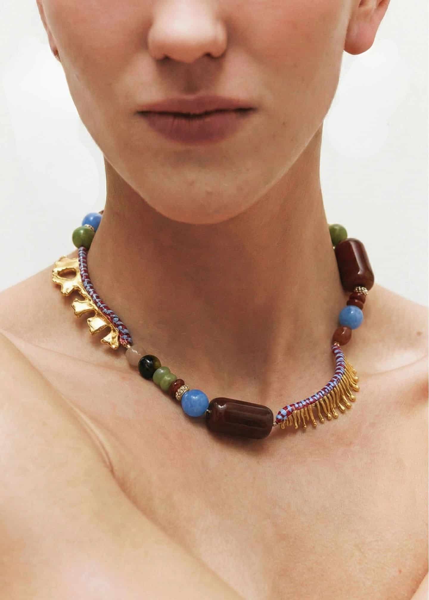 Collar Closed Eyes Burgundy - miniatura 3