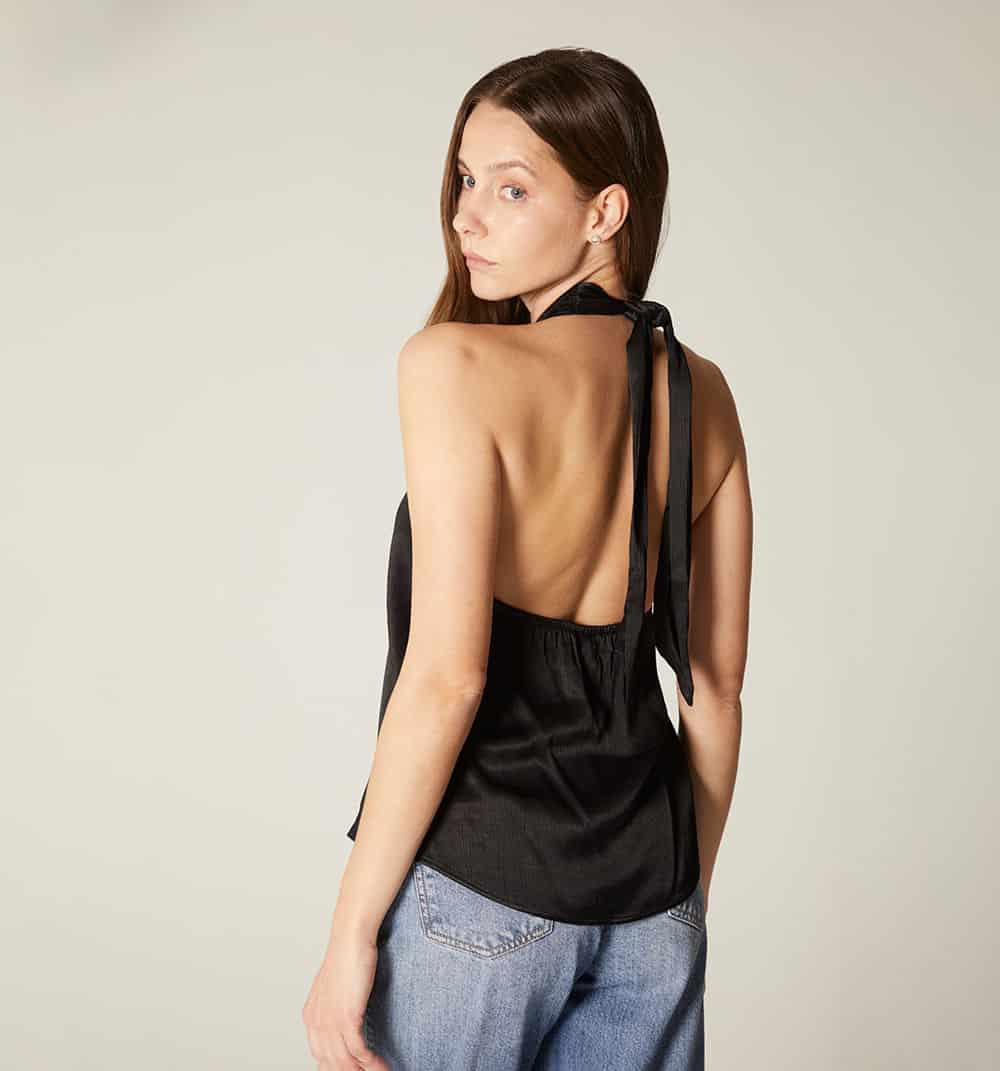 Blusa cuello halter con insumo - miniatura 4