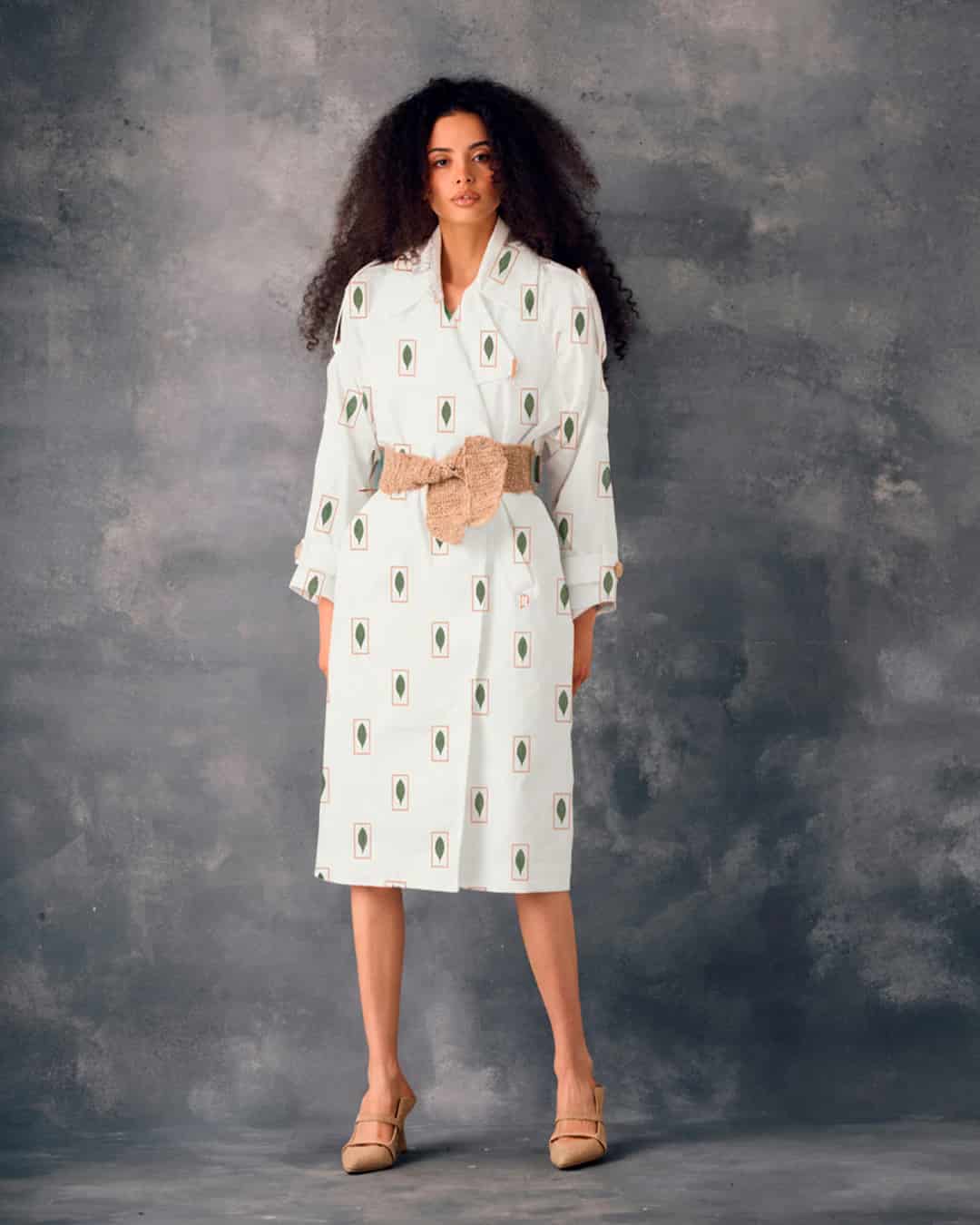 Gabardina Sagrada - miniatura 2