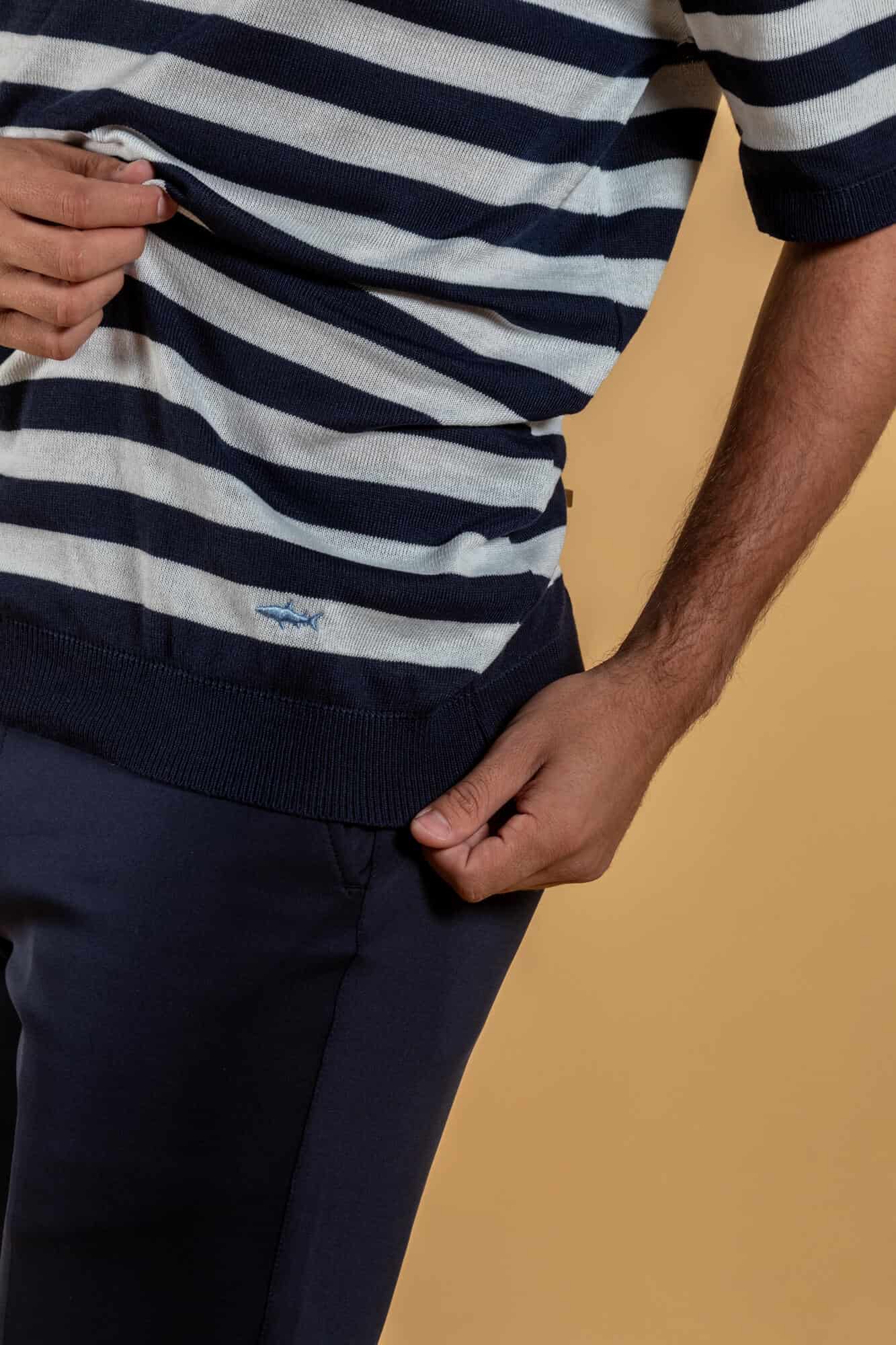 CAMISETA DE PUNTO BLANCA RAYAS AZULES - miniatura 2
