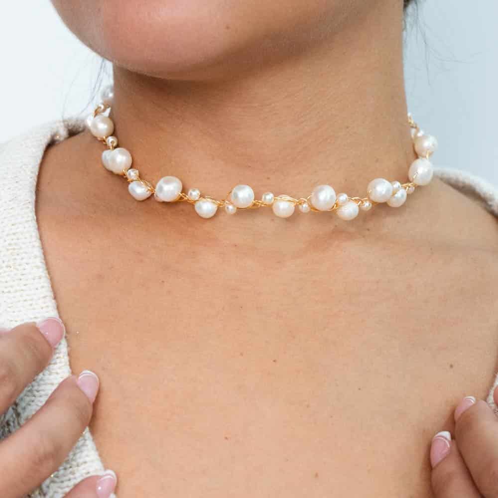 Collar Gargantilla Neria con Perla Dorado Para Mujer - miniatura 2