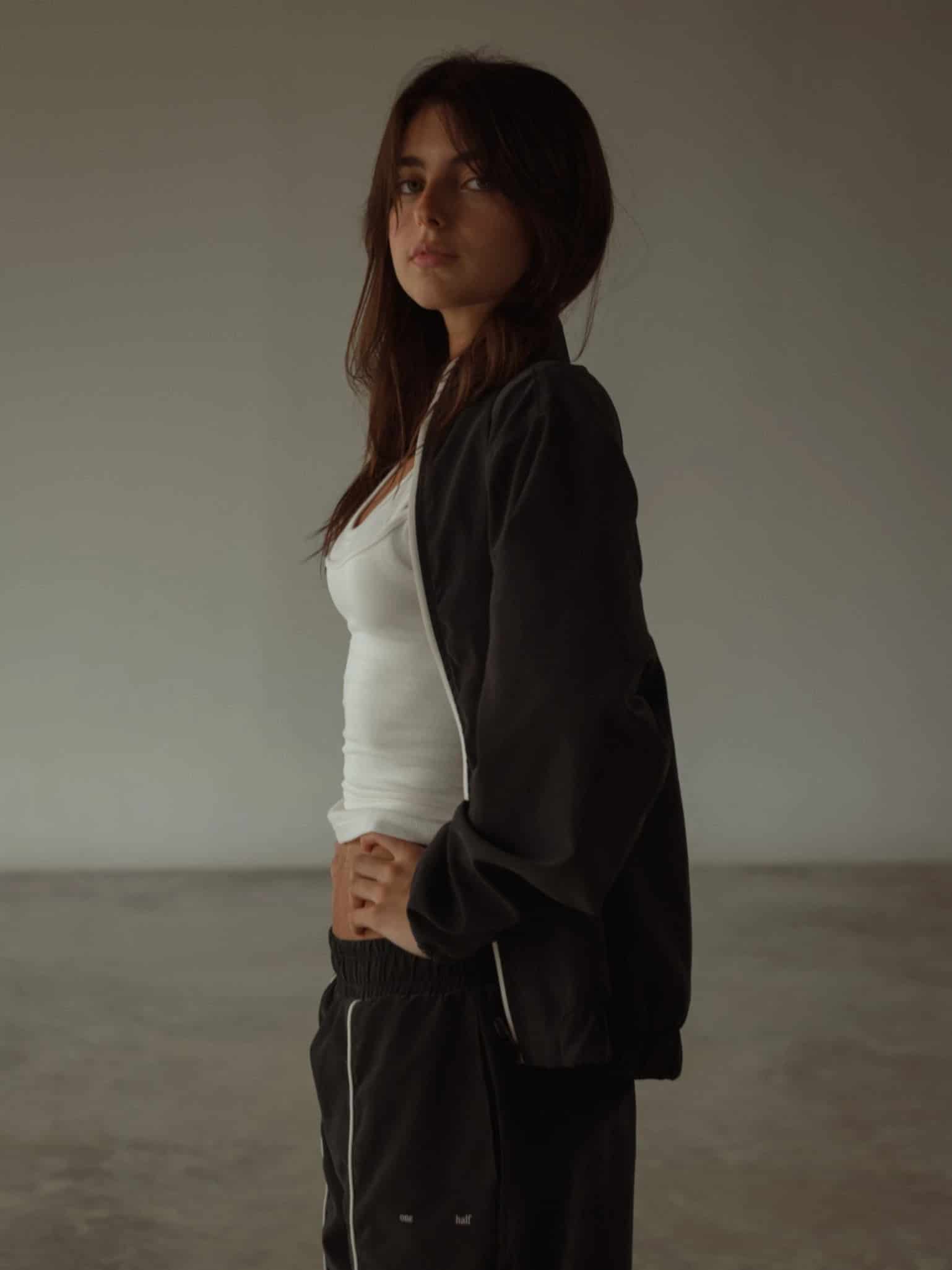 RETRO WINDBREAKER - BLACK - miniatura 11