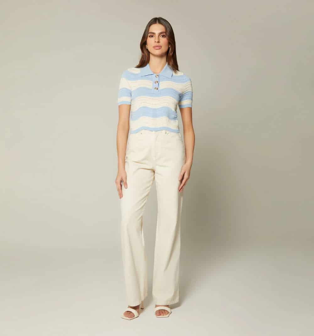 Blusa boxi tipo polo - miniatura 1
