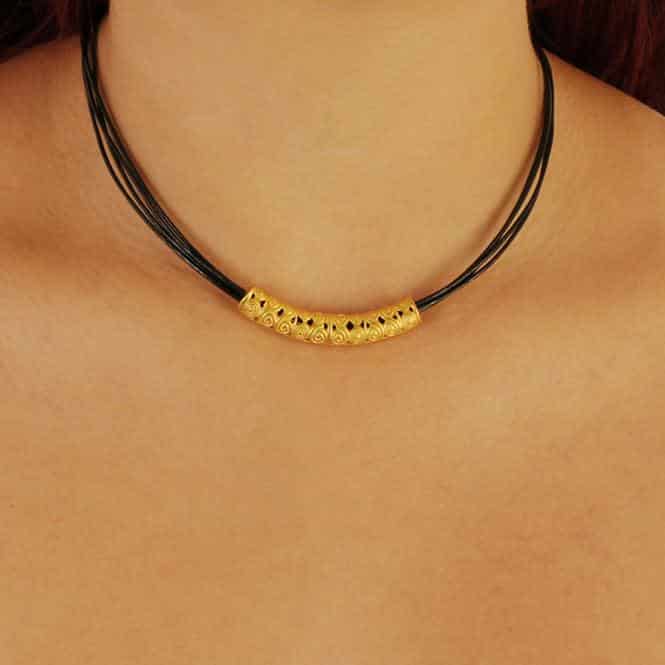Collar Cuero 4 Vueltas y Accesorio Precolombino - miniatura 2