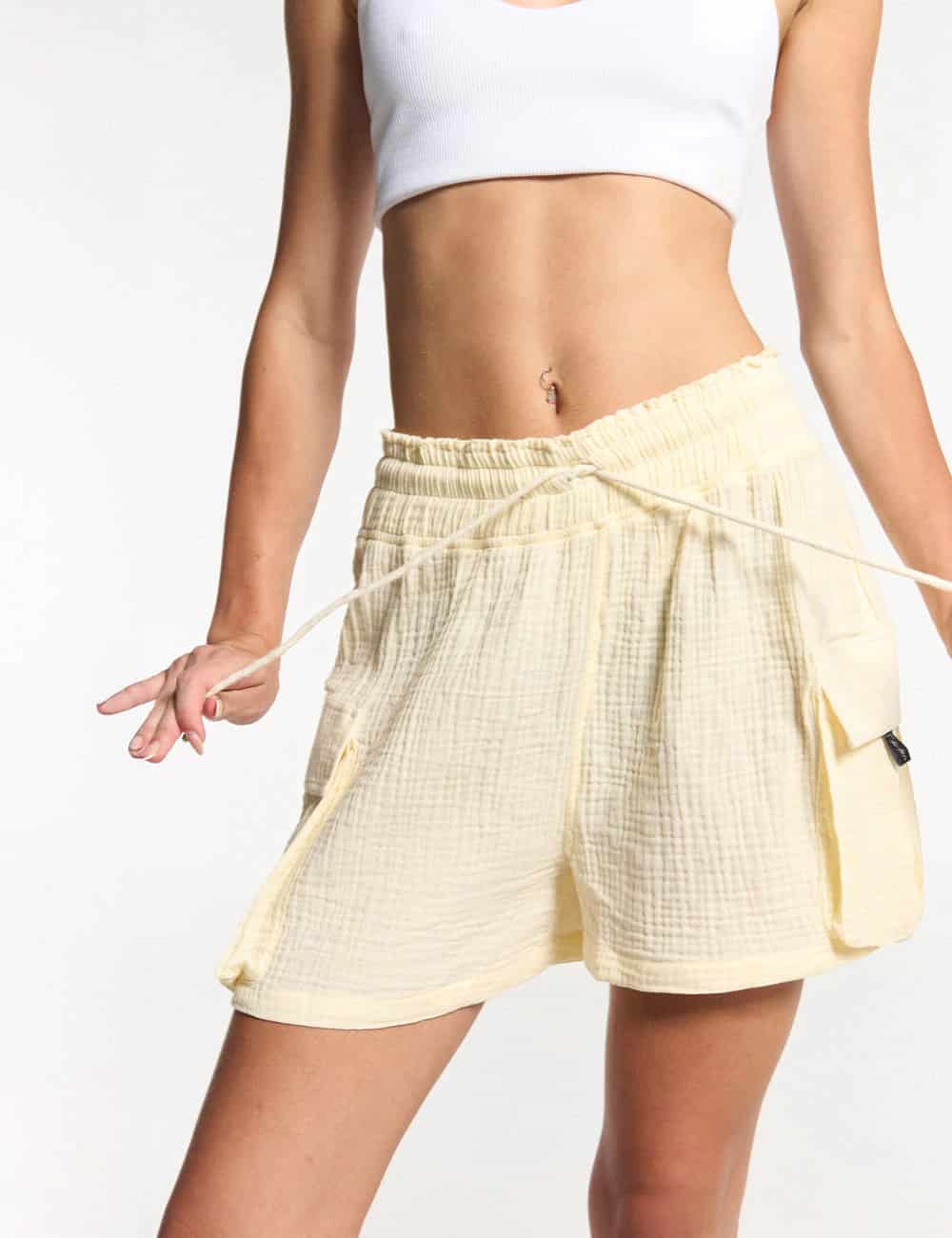 Short Cargo Sun amarillo pastel Mujer - miniatura 4