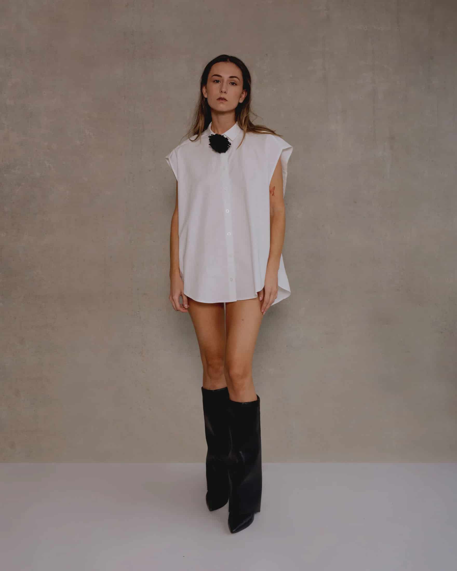 Sleeve-Less TUMO Shirt - miniatura 5