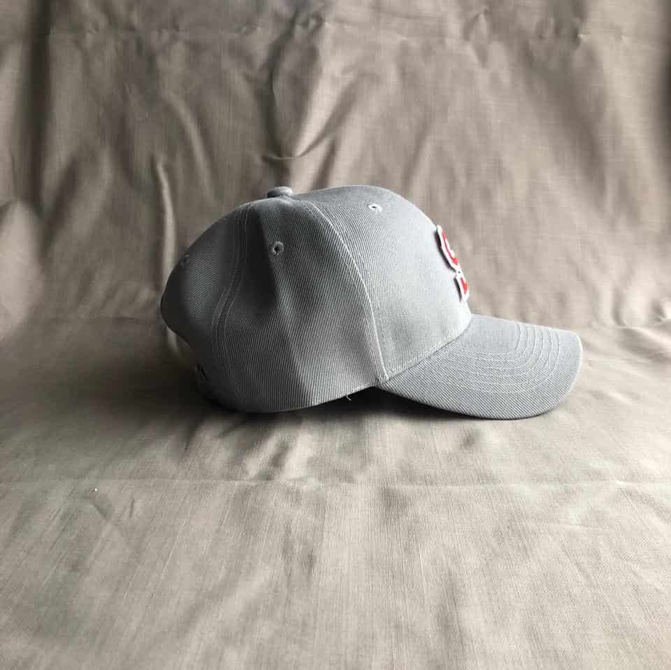 The Cap (Gorra) - miniatura 4