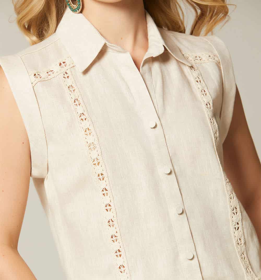 Blusa sisa con encajes crochet - miniatura 2