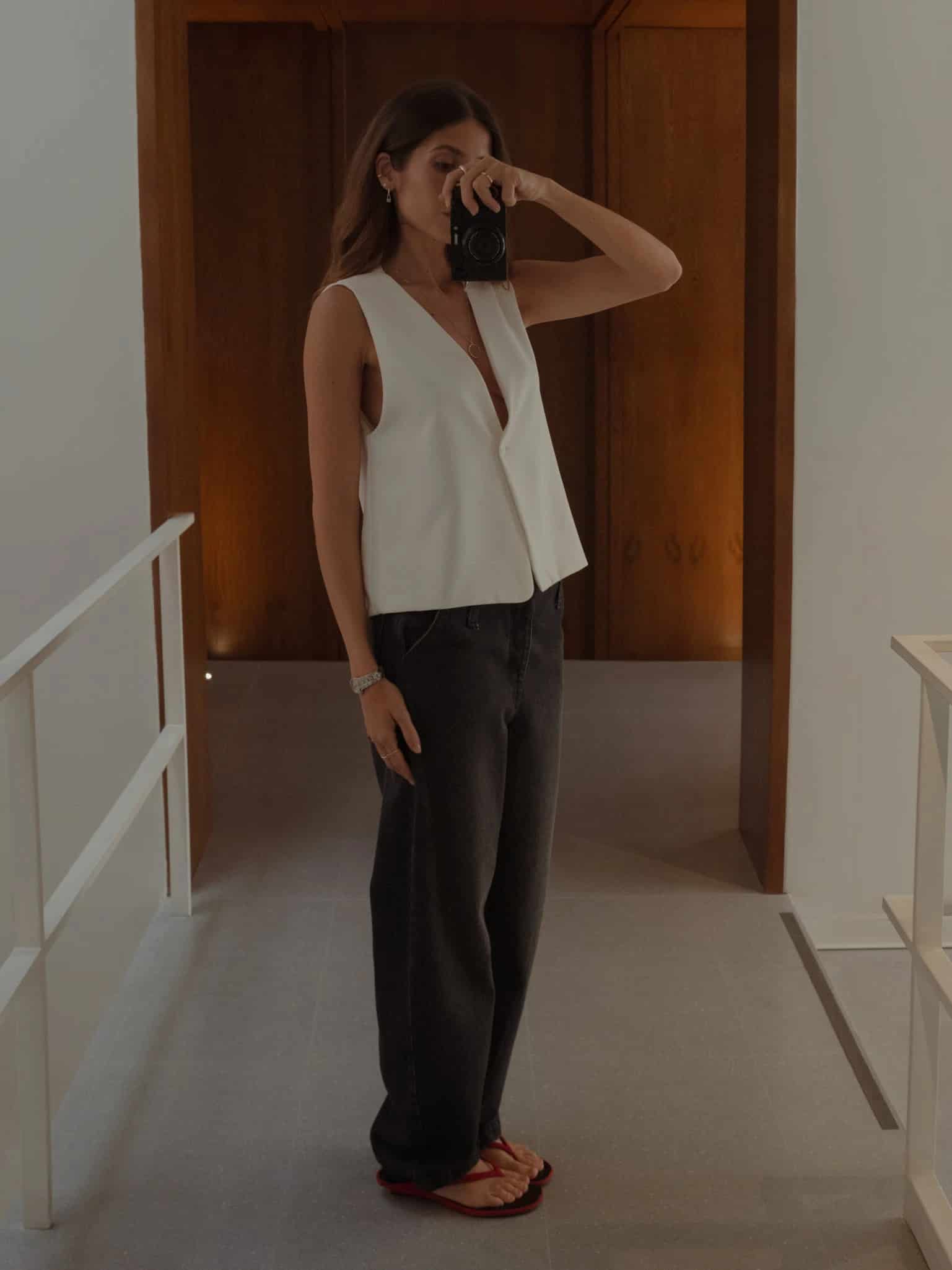 ONE BUTTON LONG VEST - SOFT WHITE - miniatura 2