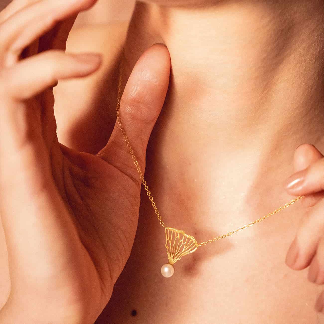 COLLAR BUTTERFLY PEQUENO - miniatura 3