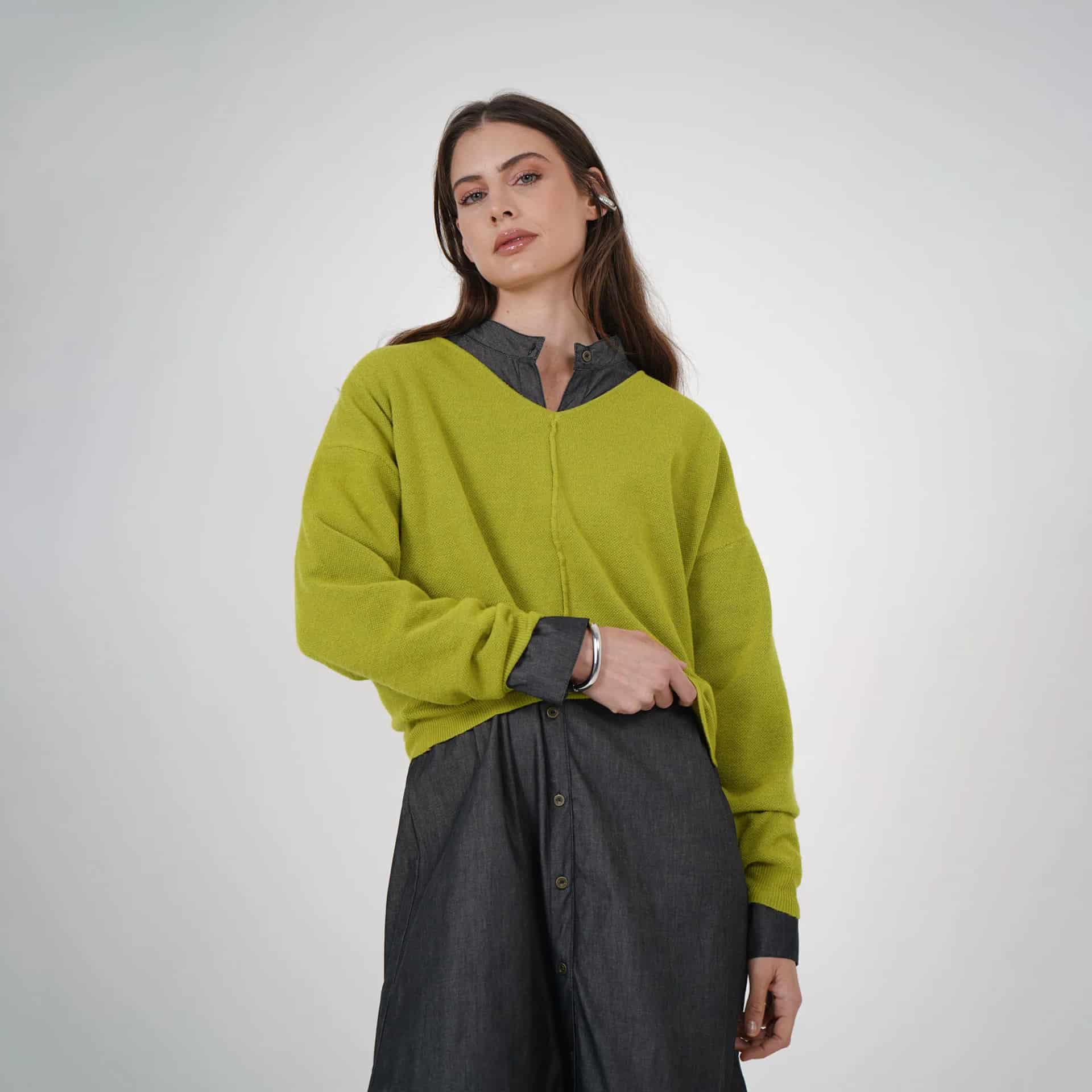 Sweater Cuello V Manga 3/ Cuartos - miniatura 5