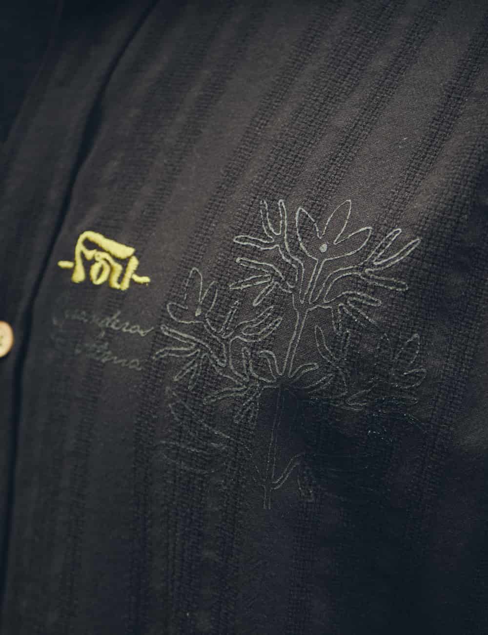 Camisa Regular Fit cuidadores del alma negro Hombre - miniatura 3