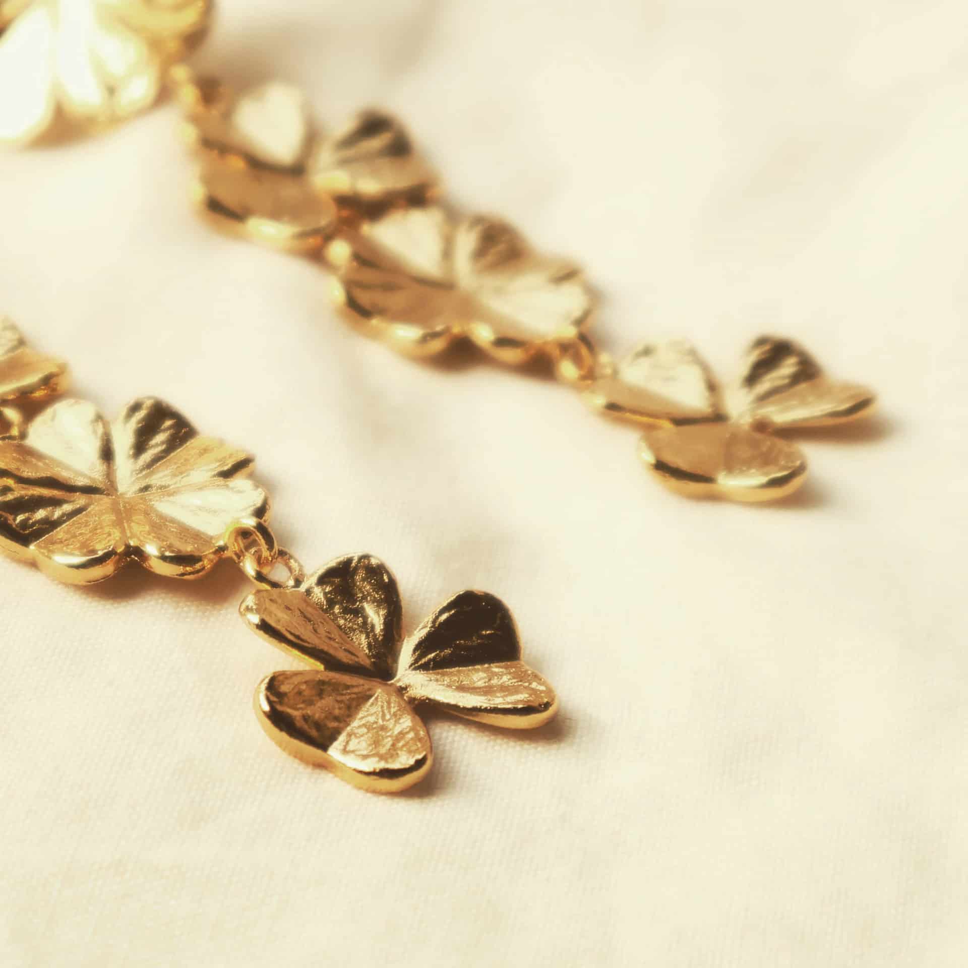 Aretes largos con tréboles - miniatura 3
