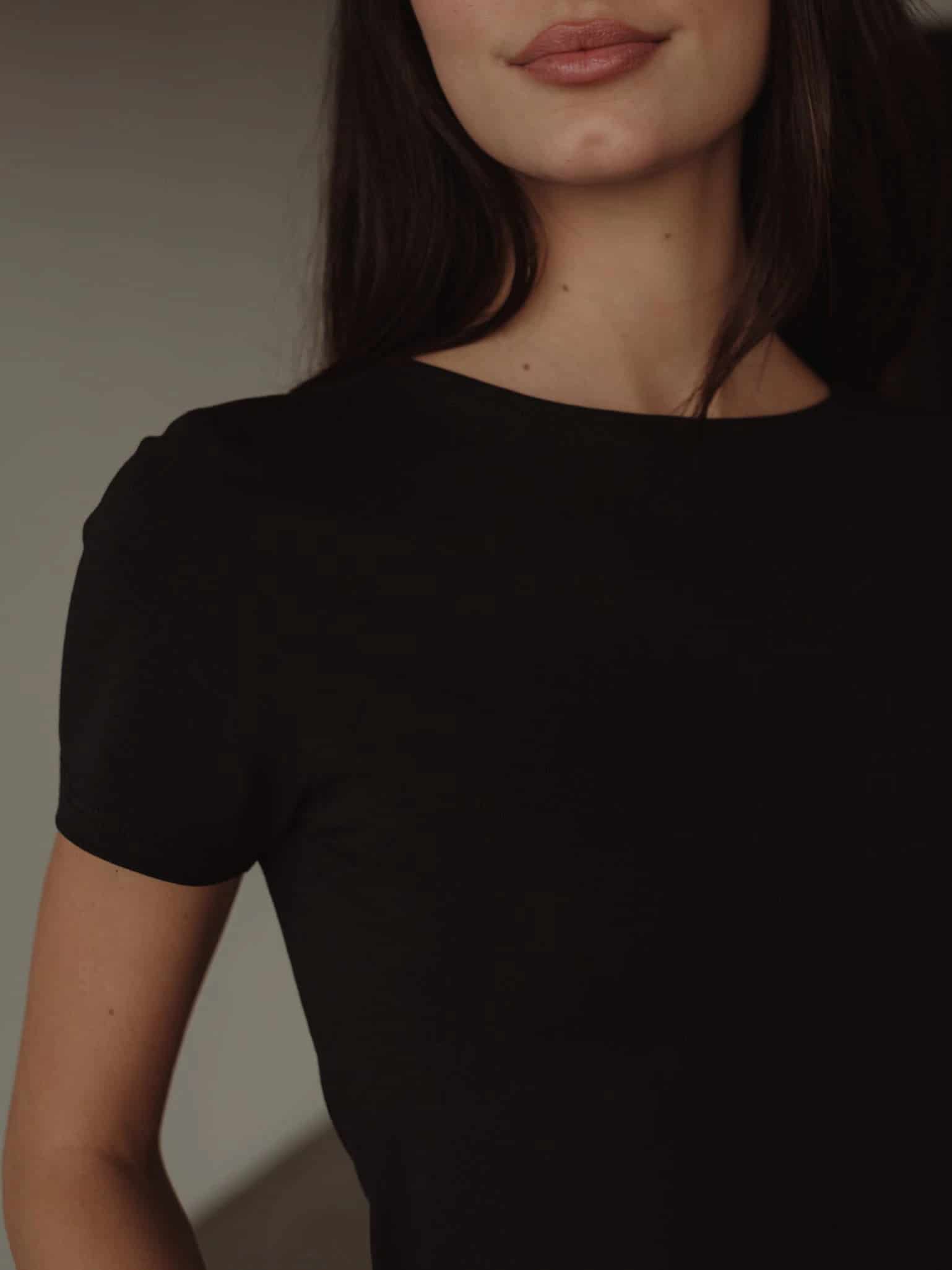 SIMPLY TEE - BLACK - miniatura 4