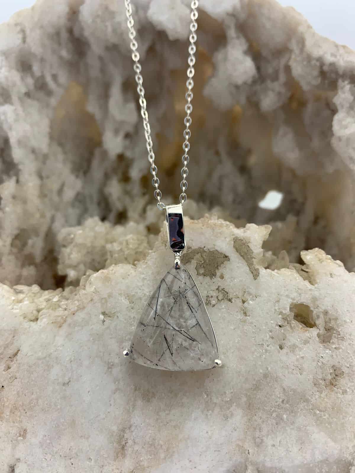 Dije Cuarzo Turmalinado Triangulo - miniatura 1