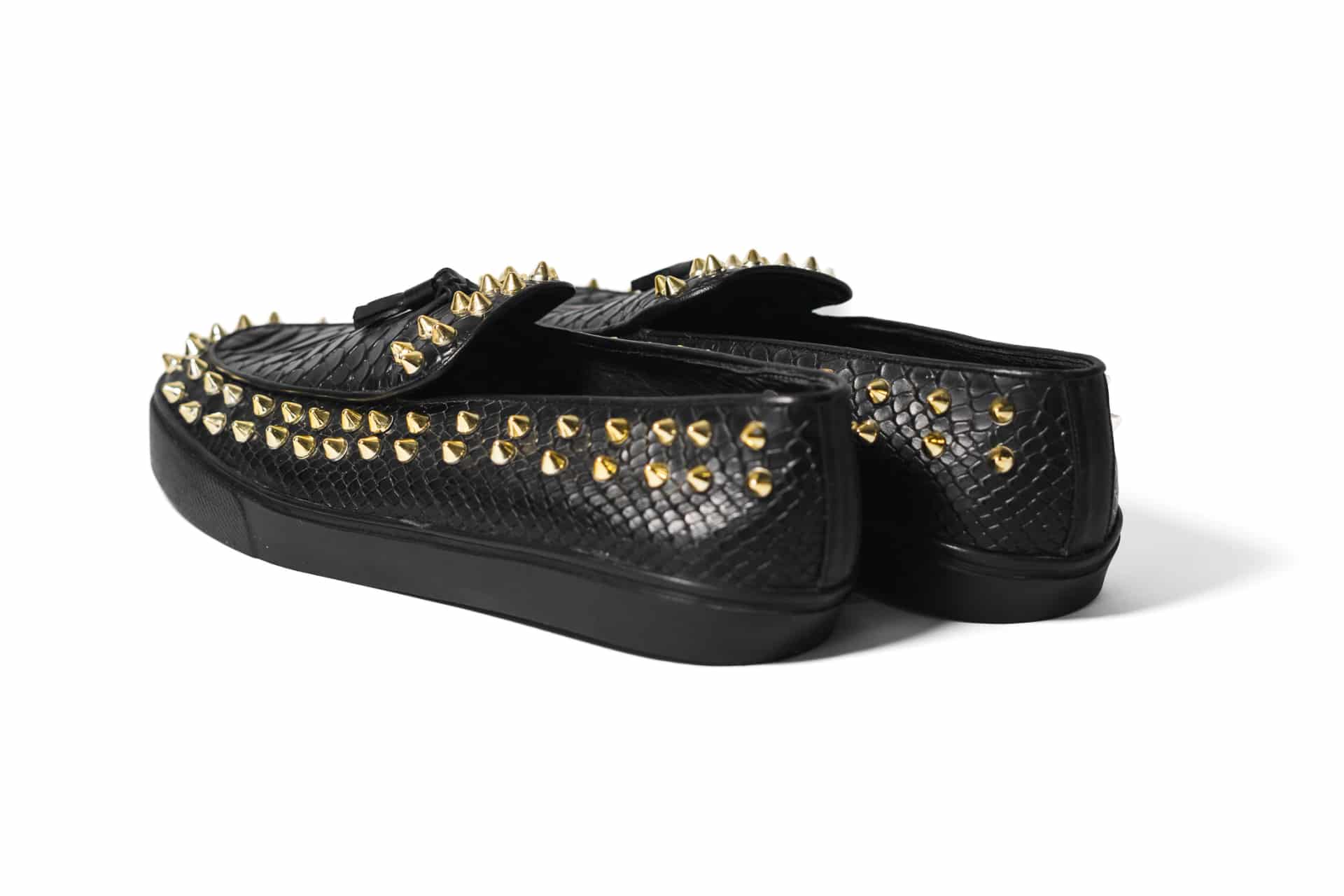 Loafers Python negro tennis puyas doradas - miniatura 3