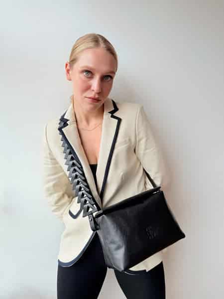 Ana Soft Hobo bag negra - miniatura 1