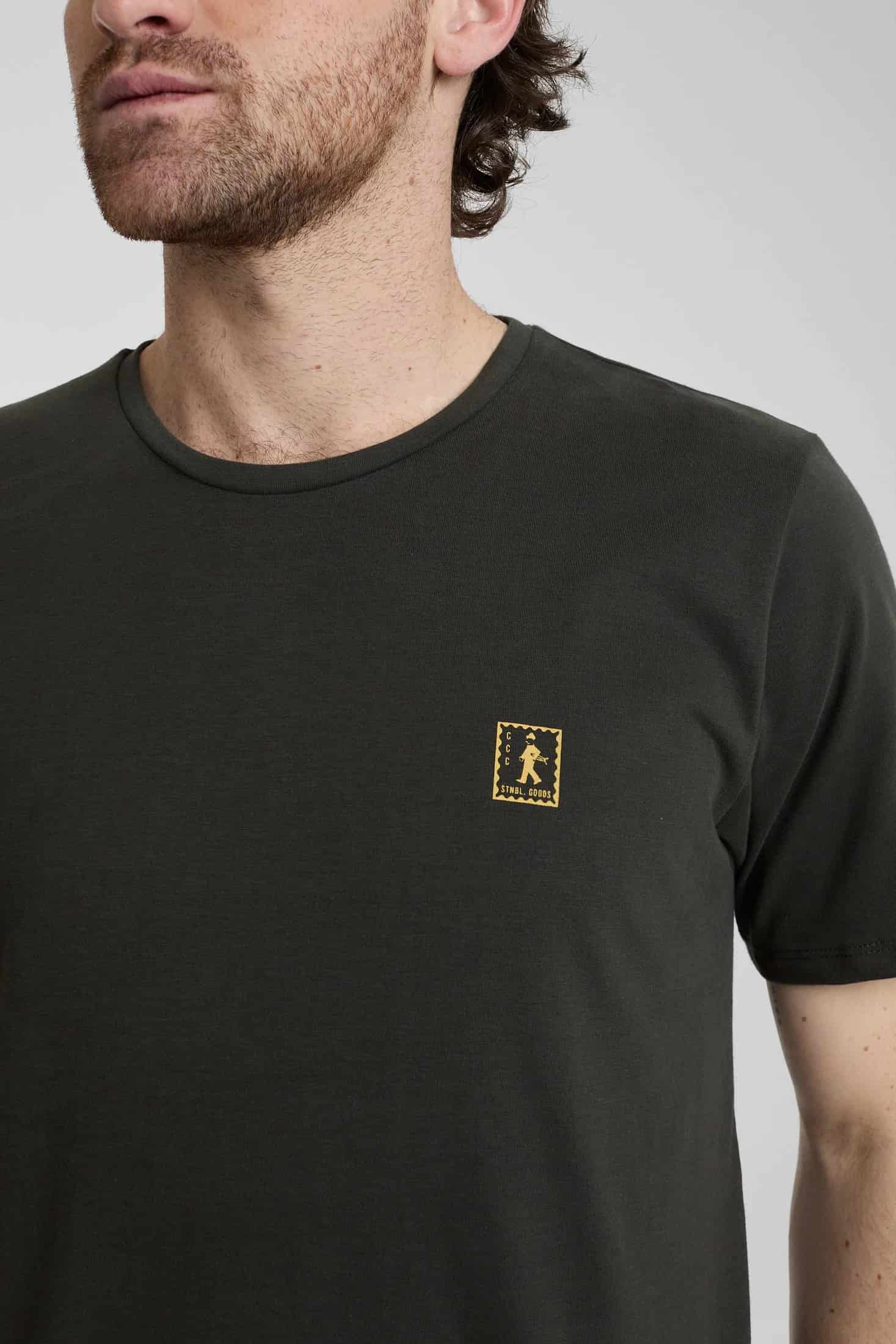 Camiseta Carry The Essentials - miniatura 10
