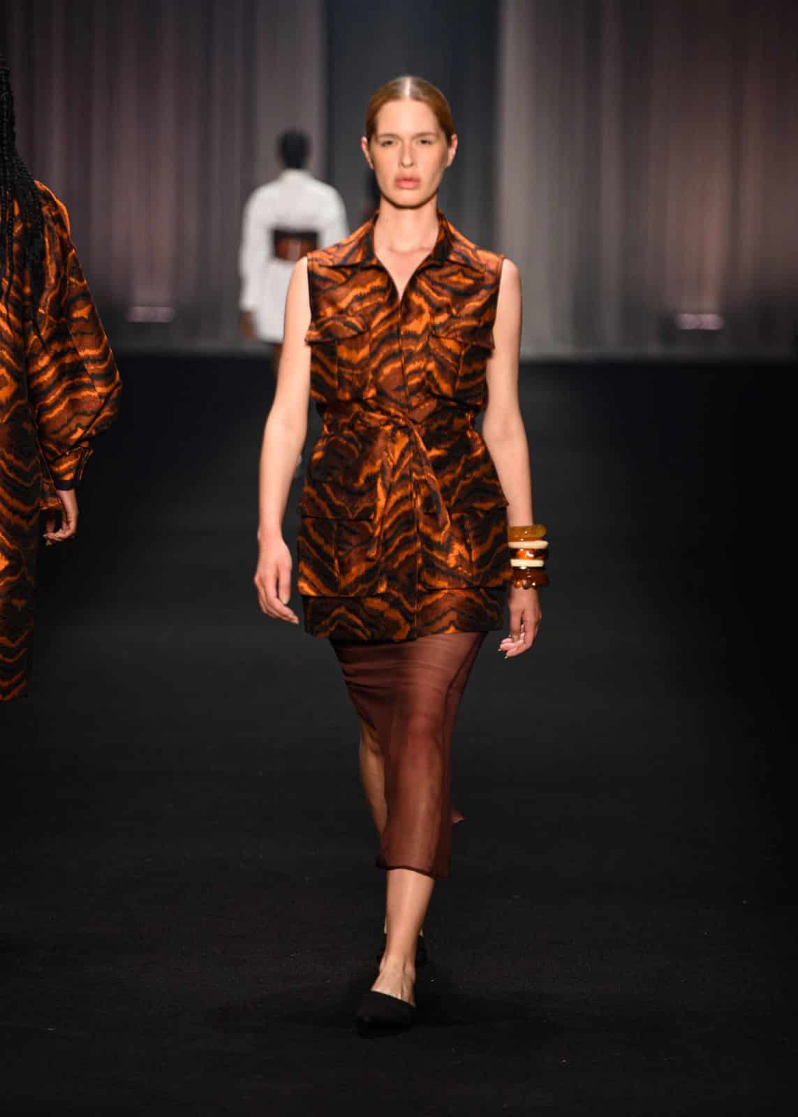 CHALECO SAHARIANA JACQUARD - miniatura 1