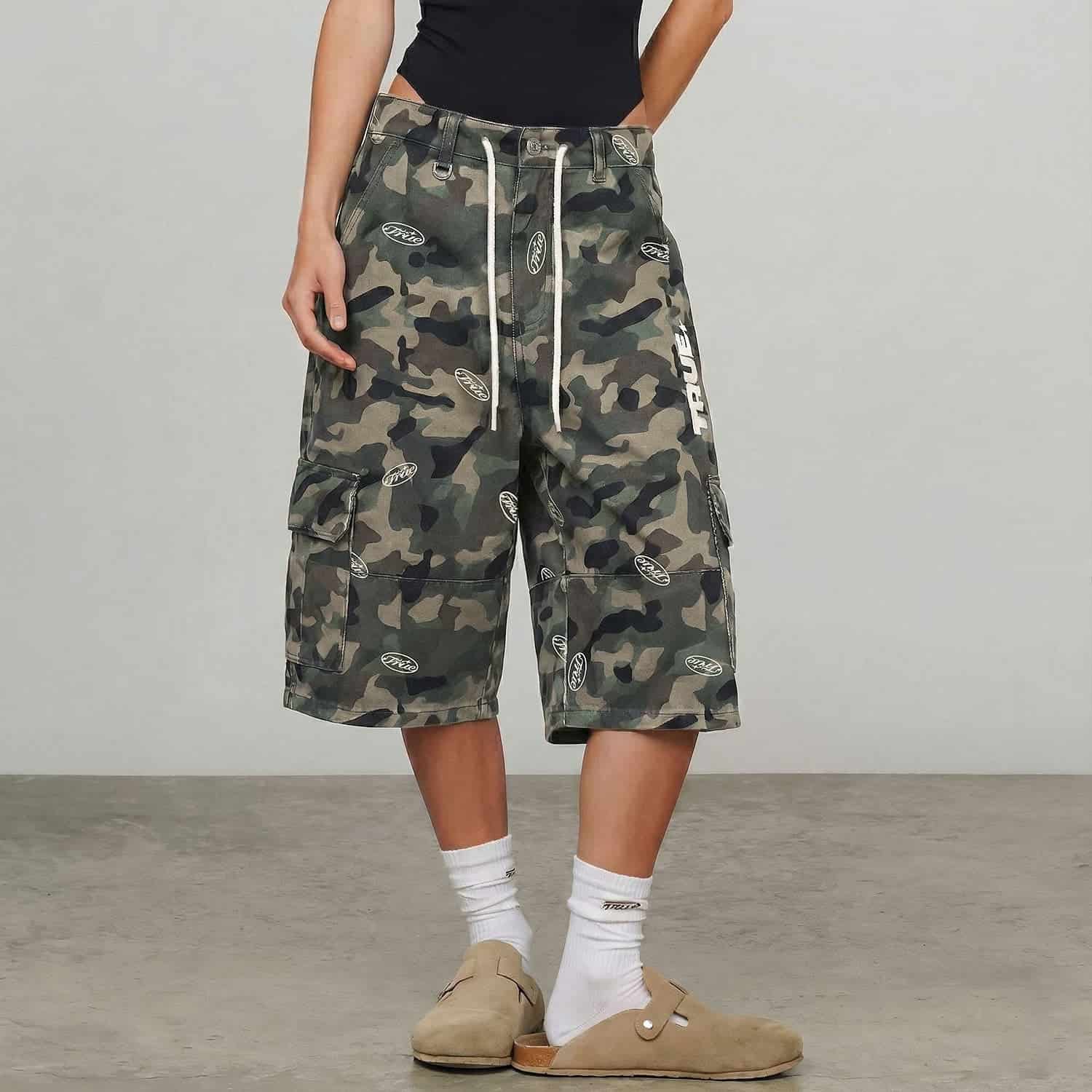 Intuition Camo Cargo Jorts - Green - miniatura 3