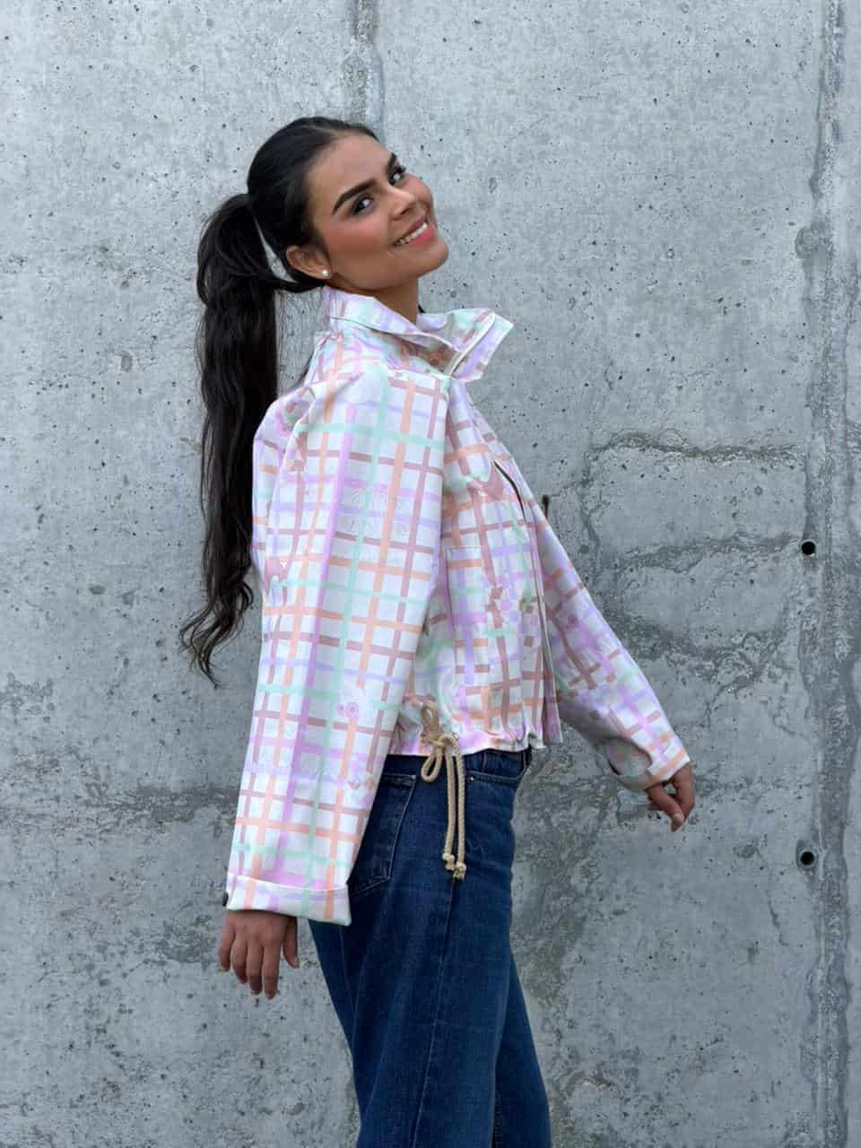 Chaqueta Boxy Crema - miniatura 1