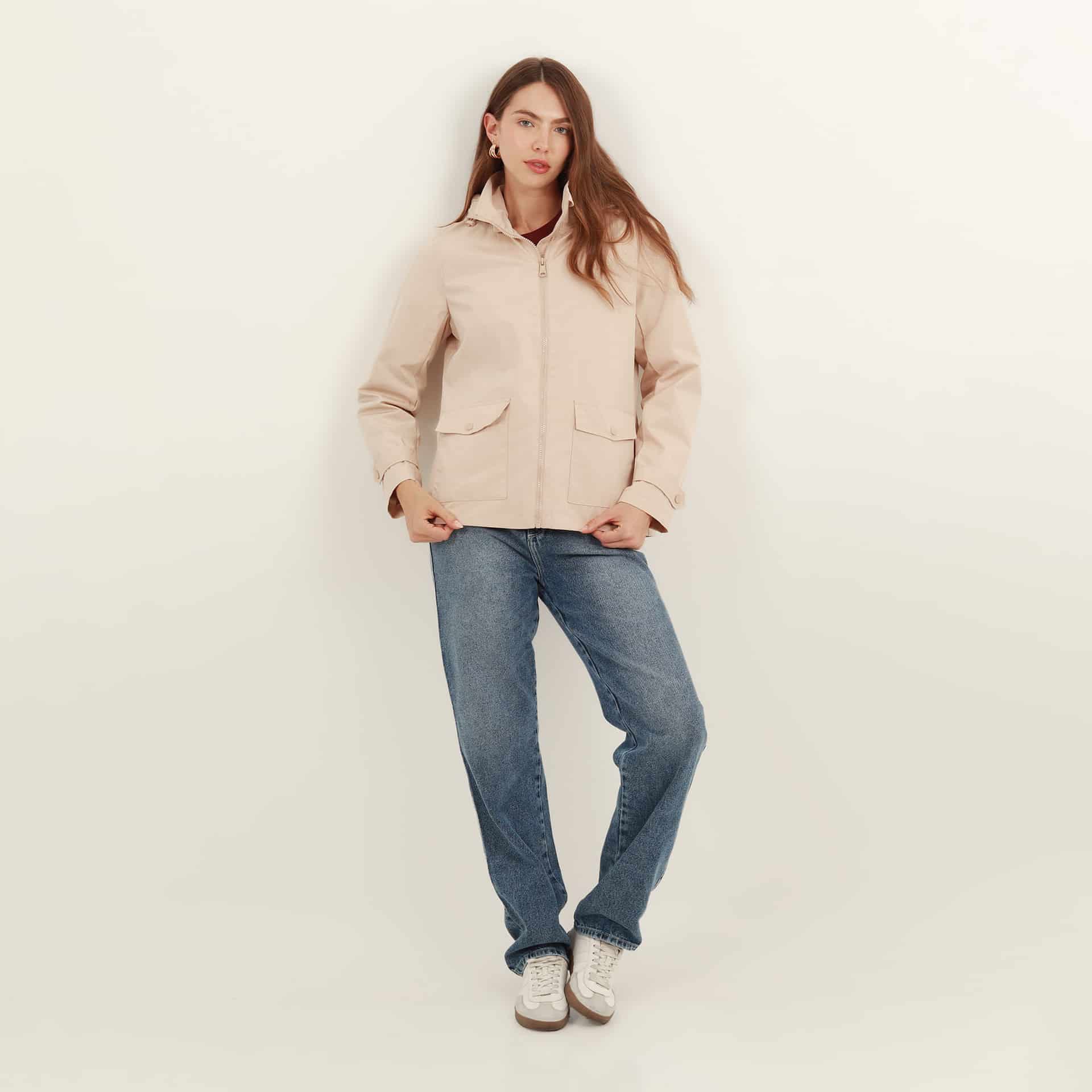 Chaqueta Ligera De Diseño Minimalista - miniatura 5