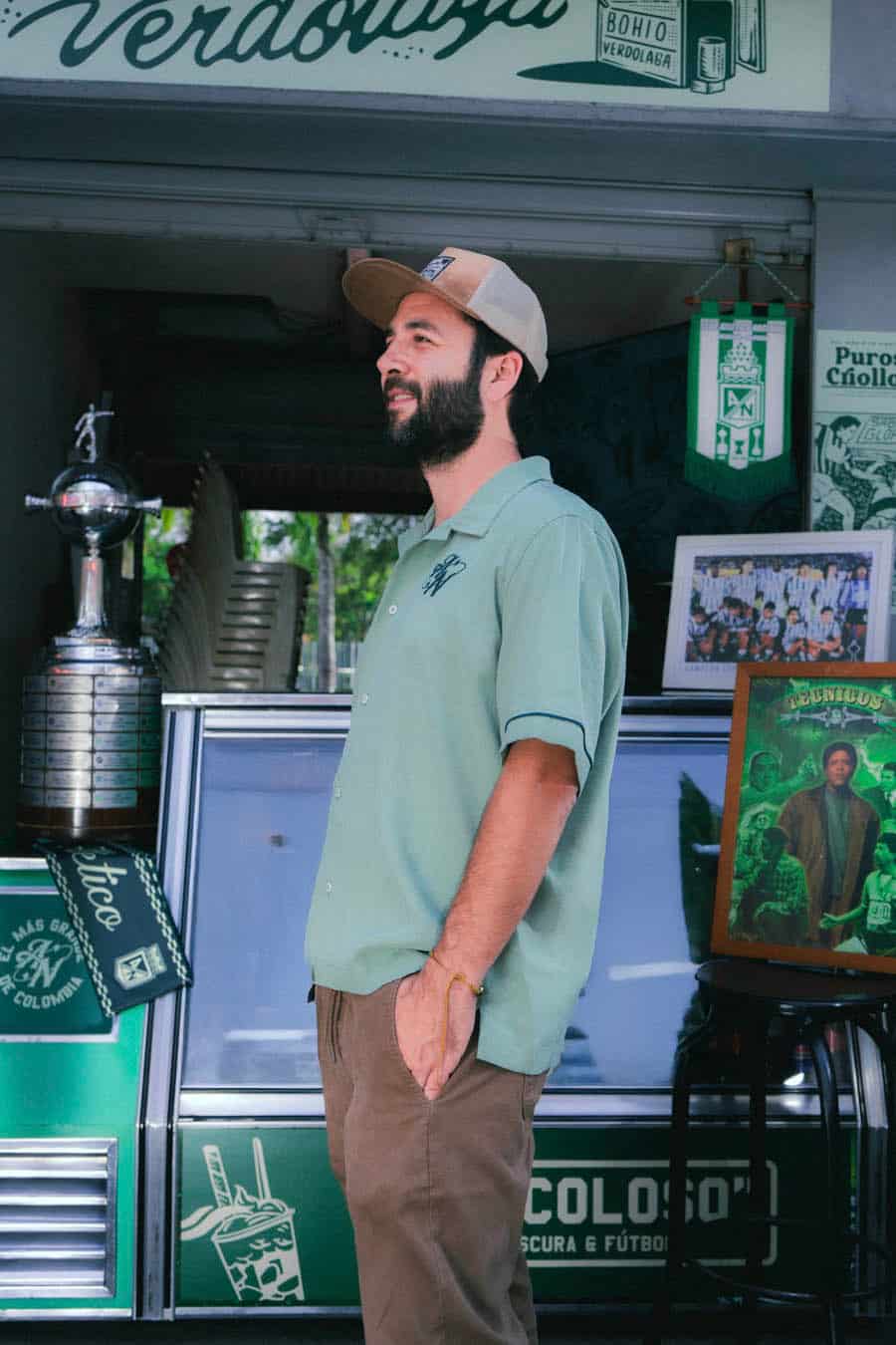 CAMISA VERDE BOTELLA 1989 OH NACIONAL BOHIO - miniatura 2